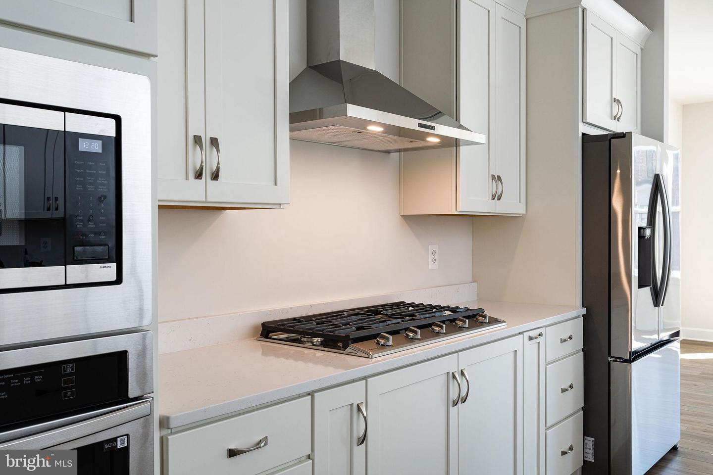 43016 DEBONAIR TER, ASHBURN, Virginia 20148, 3 Bedrooms Bedrooms, ,3 BathroomsBathrooms,Residential,For sale,43016 DEBONAIR TER,VALO2109274 MLS # VALO2109274