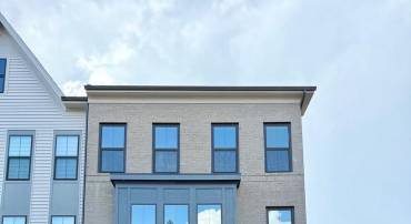 43016 DEBONAIR TER, ASHBURN, Virginia 20148, 3 Bedrooms Bedrooms, ,3 BathroomsBathrooms,Residential,For sale,43016 DEBONAIR TER,VALO2109274 MLS # VALO2109274