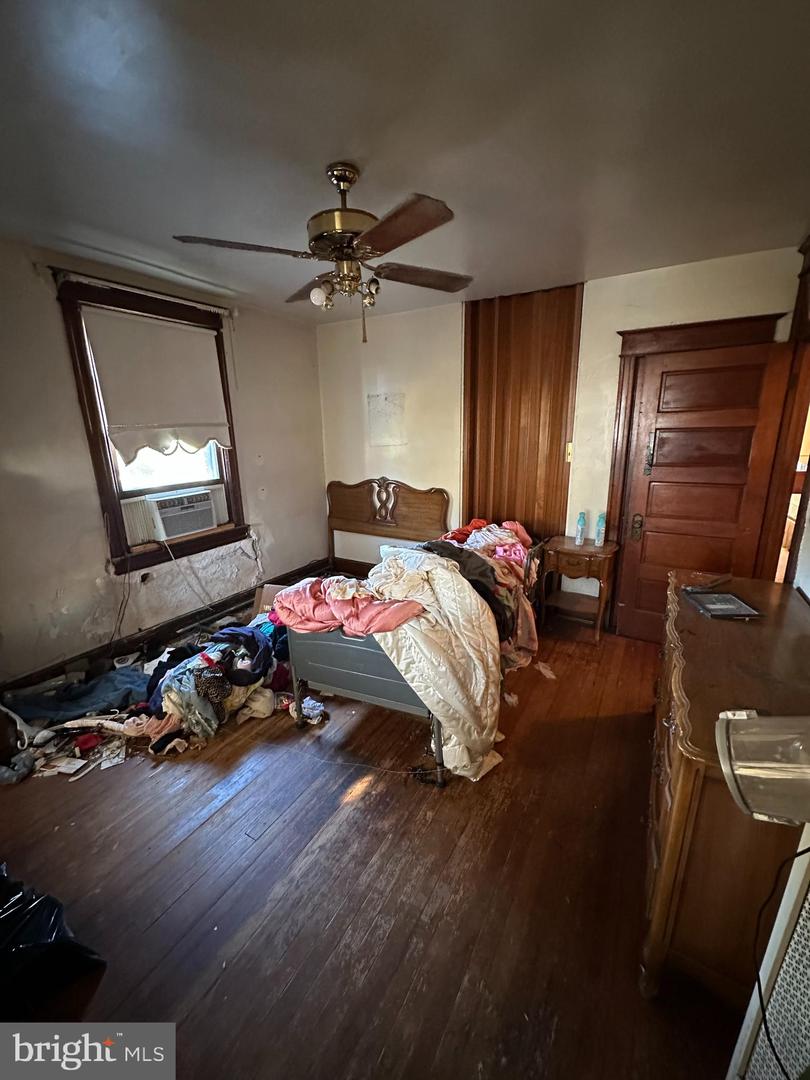 1122 HOLBROOK ST NE, WASHINGTON, District Of Columbia 20002, 3 Bedrooms Bedrooms, ,1 BathroomBathrooms,Residential,For sale,1122 HOLBROOK ST NE,DCDC2227924 MLS # DCDC2227924