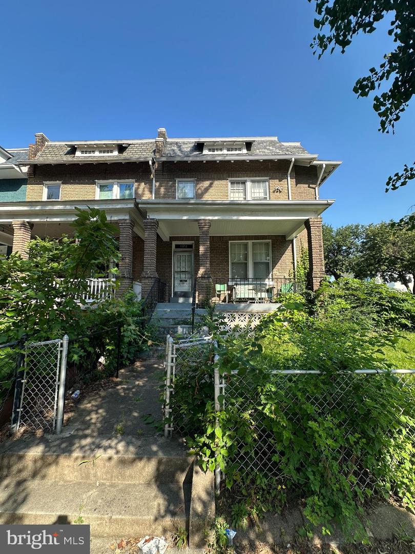1122 HOLBROOK ST NE, WASHINGTON, District Of Columbia 20002, 3 Bedrooms Bedrooms, ,1 BathroomBathrooms,Residential,For sale,1122 HOLBROOK ST NE,DCDC2227924 MLS # DCDC2227924