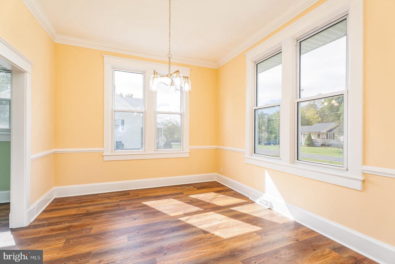 96 PARK AVE, GROTTOES, Virginia 24441, 3 Bedrooms Bedrooms, ,1 BathroomBathrooms,Residential,For sale,96 PARK AVE,VARO2002650 MLS # VARO2002650