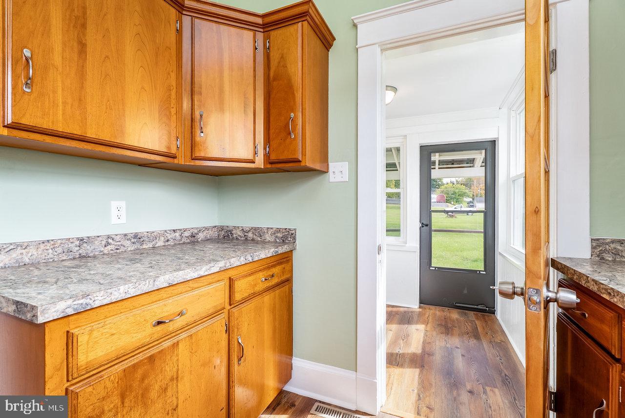 96 PARK AVE, GROTTOES, Virginia 24441, 3 Bedrooms Bedrooms, ,1 BathroomBathrooms,Residential,For sale,96 PARK AVE,VARO2002650 MLS # VARO2002650