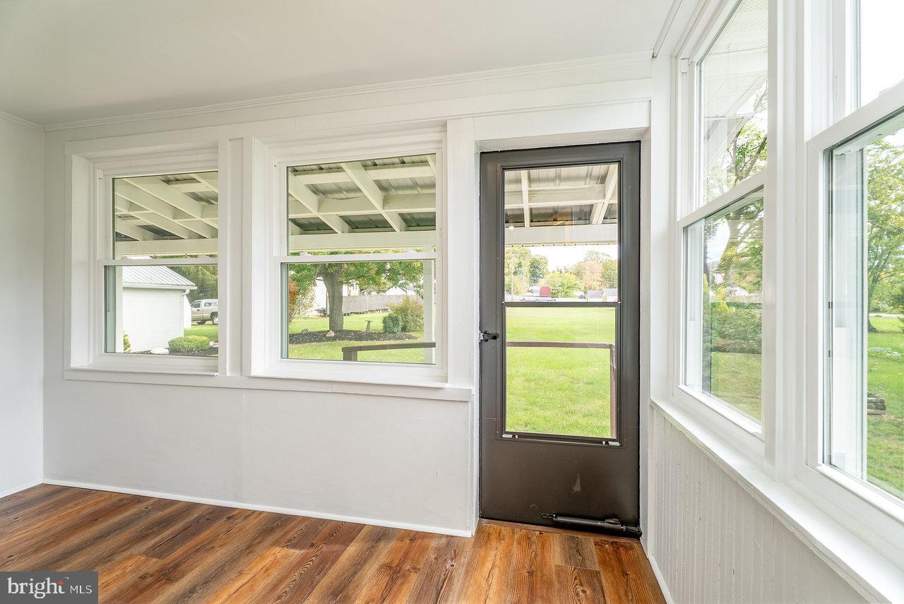 96 PARK AVE, GROTTOES, Virginia 24441, 3 Bedrooms Bedrooms, ,1 BathroomBathrooms,Residential,For sale,96 PARK AVE,VARO2002650 MLS # VARO2002650
