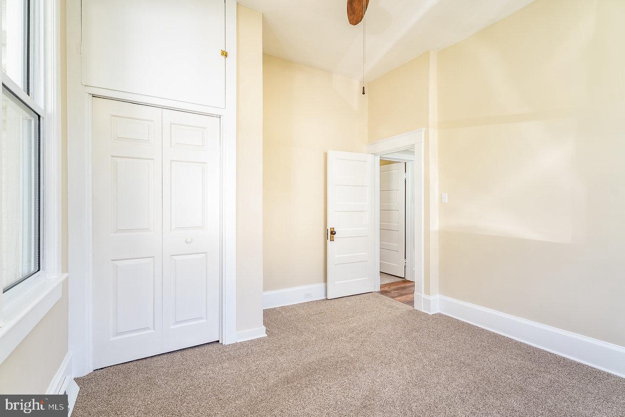 96 PARK AVE, GROTTOES, Virginia 24441, 3 Bedrooms Bedrooms, ,1 BathroomBathrooms,Residential,For sale,96 PARK AVE,VARO2002650 MLS # VARO2002650