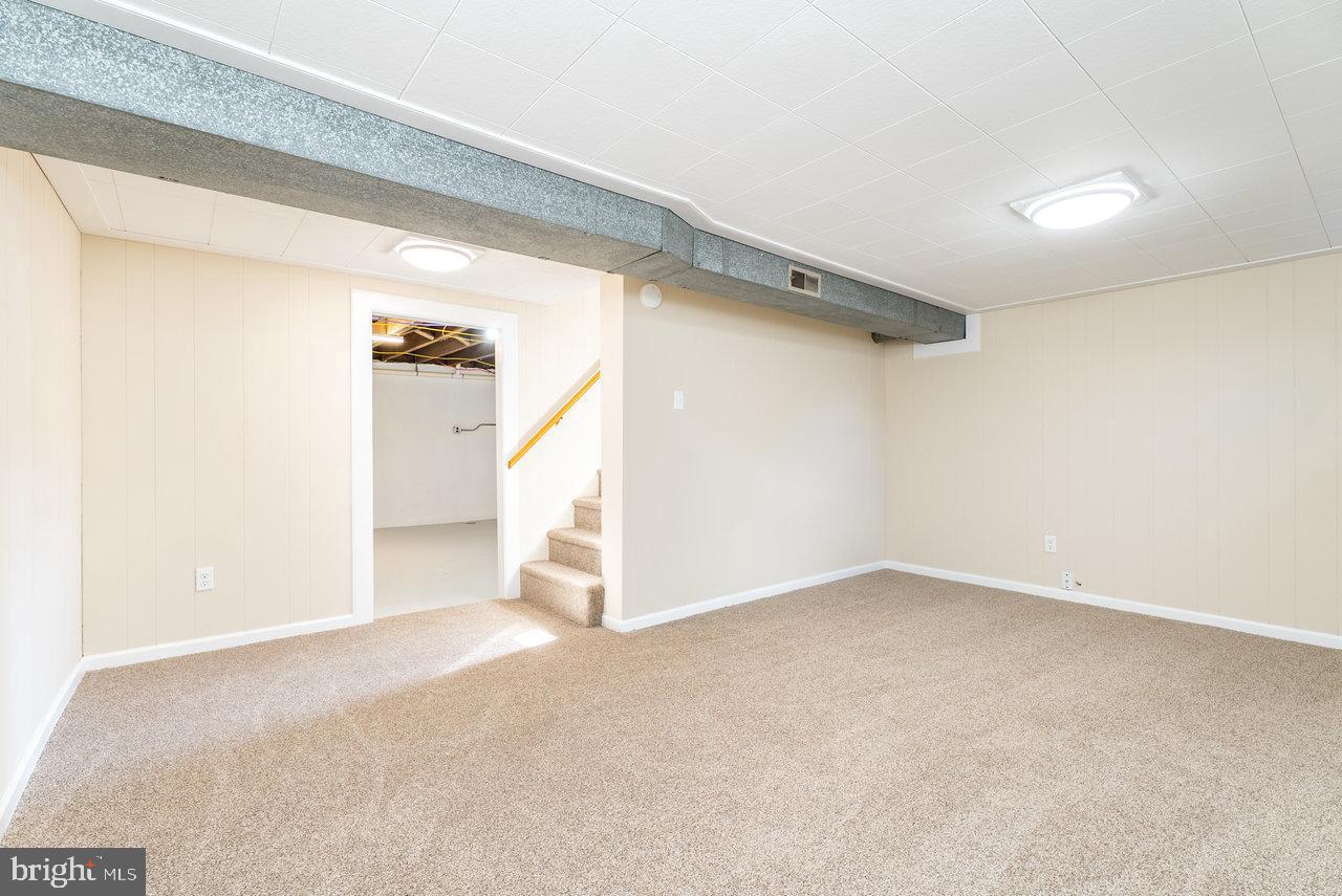 96 PARK AVE, GROTTOES, Virginia 24441, 3 Bedrooms Bedrooms, ,1 BathroomBathrooms,Residential,For sale,96 PARK AVE,VARO2002650 MLS # VARO2002650