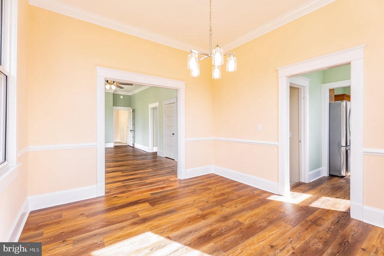 96 PARK AVE, GROTTOES, Virginia 24441, 3 Bedrooms Bedrooms, ,1 BathroomBathrooms,Residential,For sale,96 PARK AVE,VARO2002650 MLS # VARO2002650