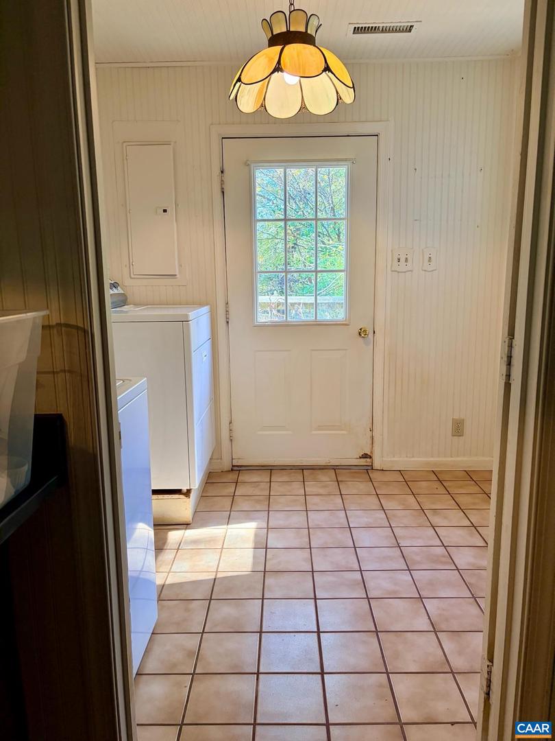 699 WINTON RD, AMHERST, Virginia 24521, 3 Bedrooms Bedrooms, ,2 BathroomsBathrooms,Residential,For sale,699 WINTON RD,670195 MLS # 670195