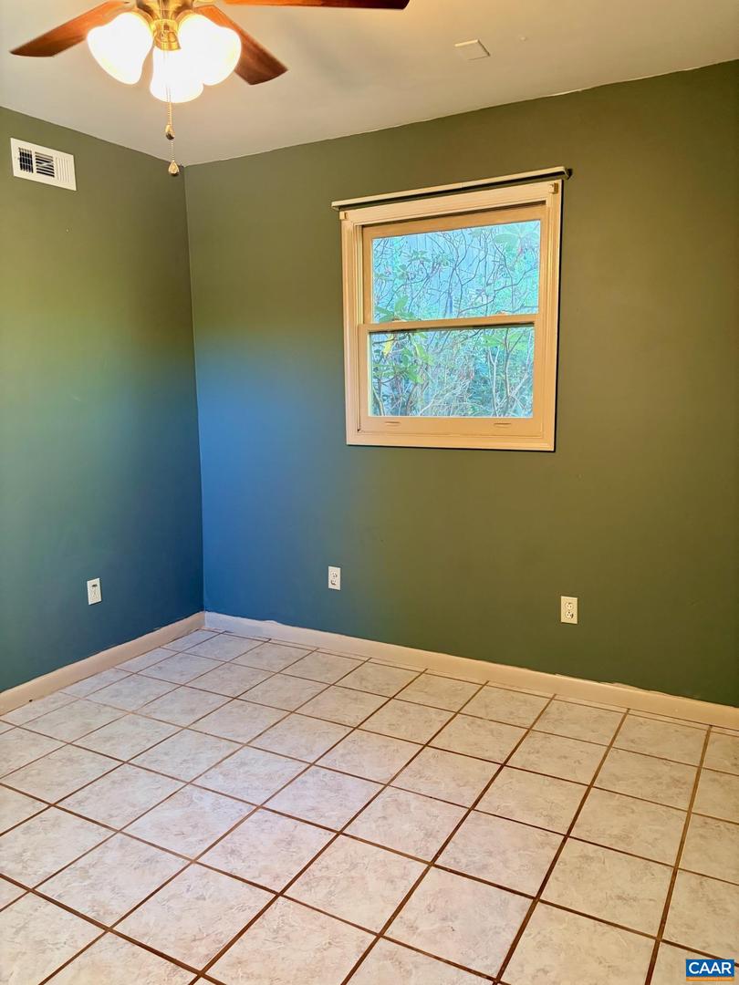 699 WINTON RD, AMHERST, Virginia 24521, 3 Bedrooms Bedrooms, ,2 BathroomsBathrooms,Residential,For sale,699 WINTON RD,670195 MLS # 670195