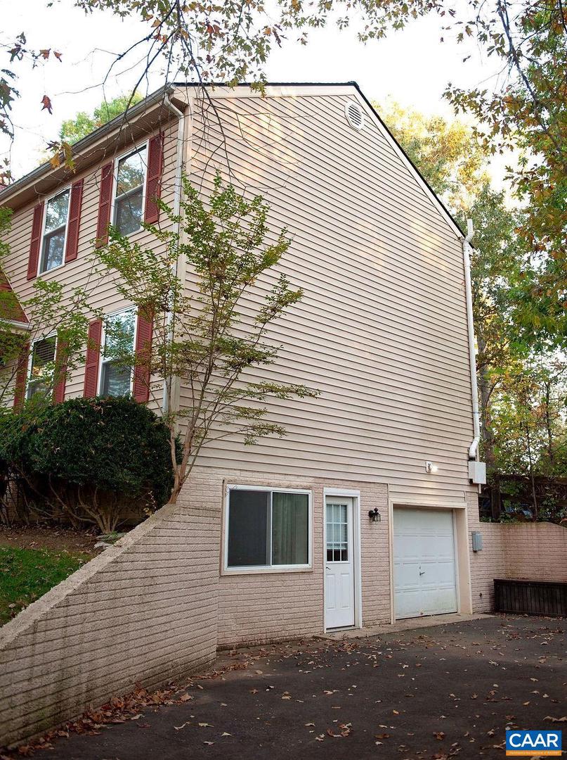 31 LAFAYETTE DR, PALMYRA, Virginia 22963, 4 Bedrooms Bedrooms, ,3 BathroomsBathrooms,Residential,For sale,31 LAFAYETTE DR,670197 MLS # 670197