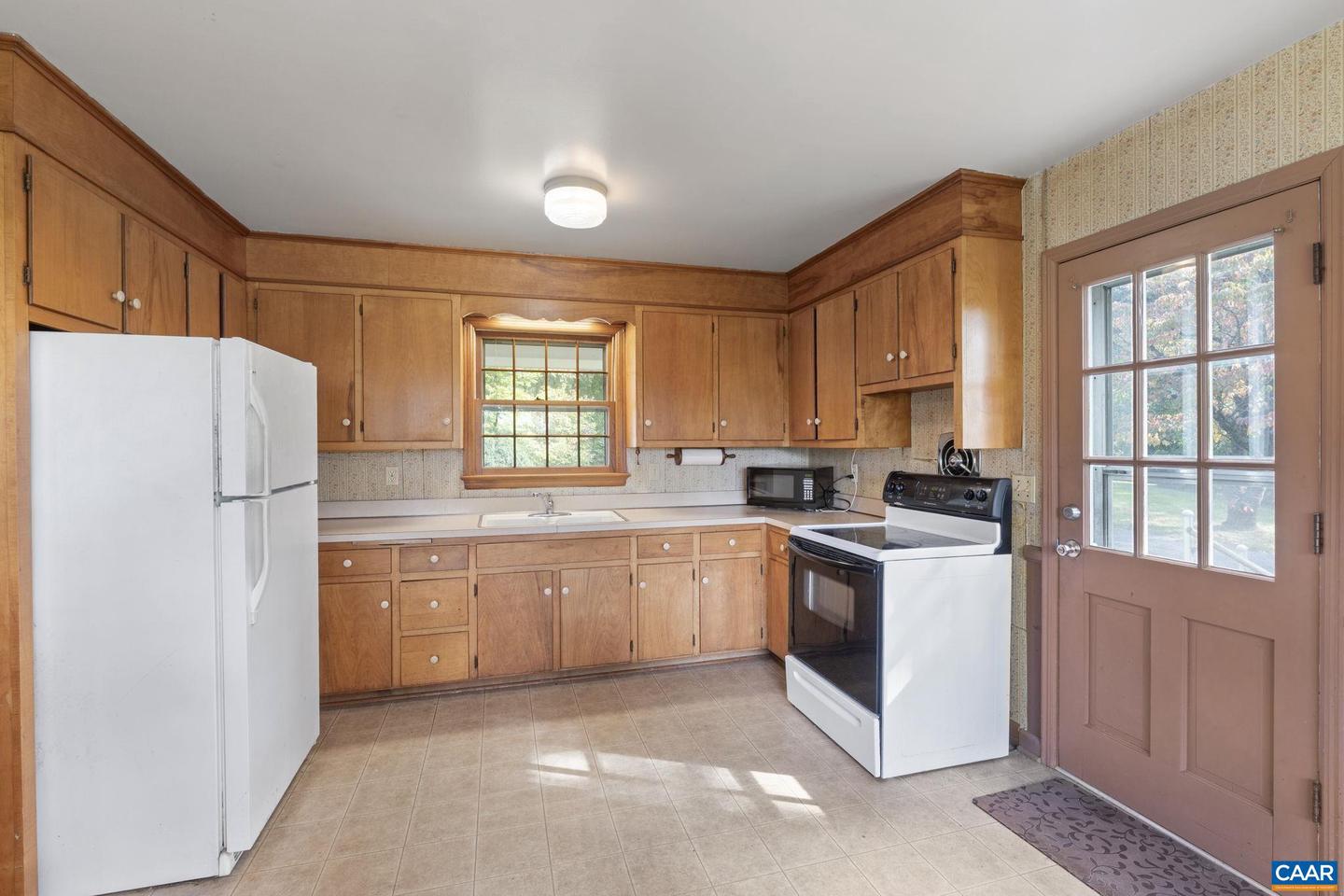 9281 DICK WOODS RD, AFTON, Virginia 22920, 3 Bedrooms Bedrooms, ,1 BathroomBathrooms,Residential,For sale,9281 DICK WOODS RD,670198 MLS # 670198