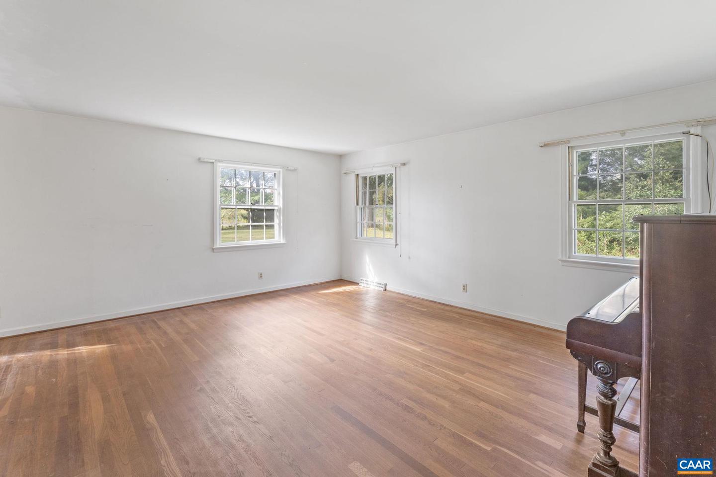 9281 DICK WOODS RD, AFTON, Virginia 22920, 3 Bedrooms Bedrooms, ,1 BathroomBathrooms,Residential,For sale,9281 DICK WOODS RD,670198 MLS # 670198