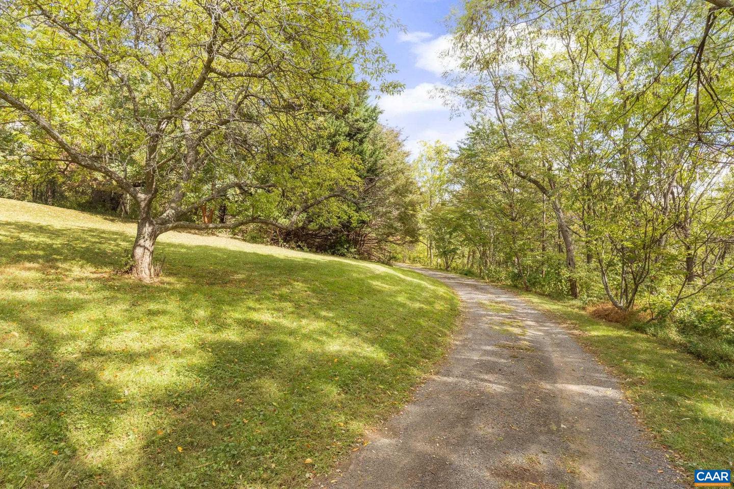 9281 DICK WOODS RD, AFTON, Virginia 22920, 3 Bedrooms Bedrooms, ,1 BathroomBathrooms,Residential,For sale,9281 DICK WOODS RD,670198 MLS # 670198