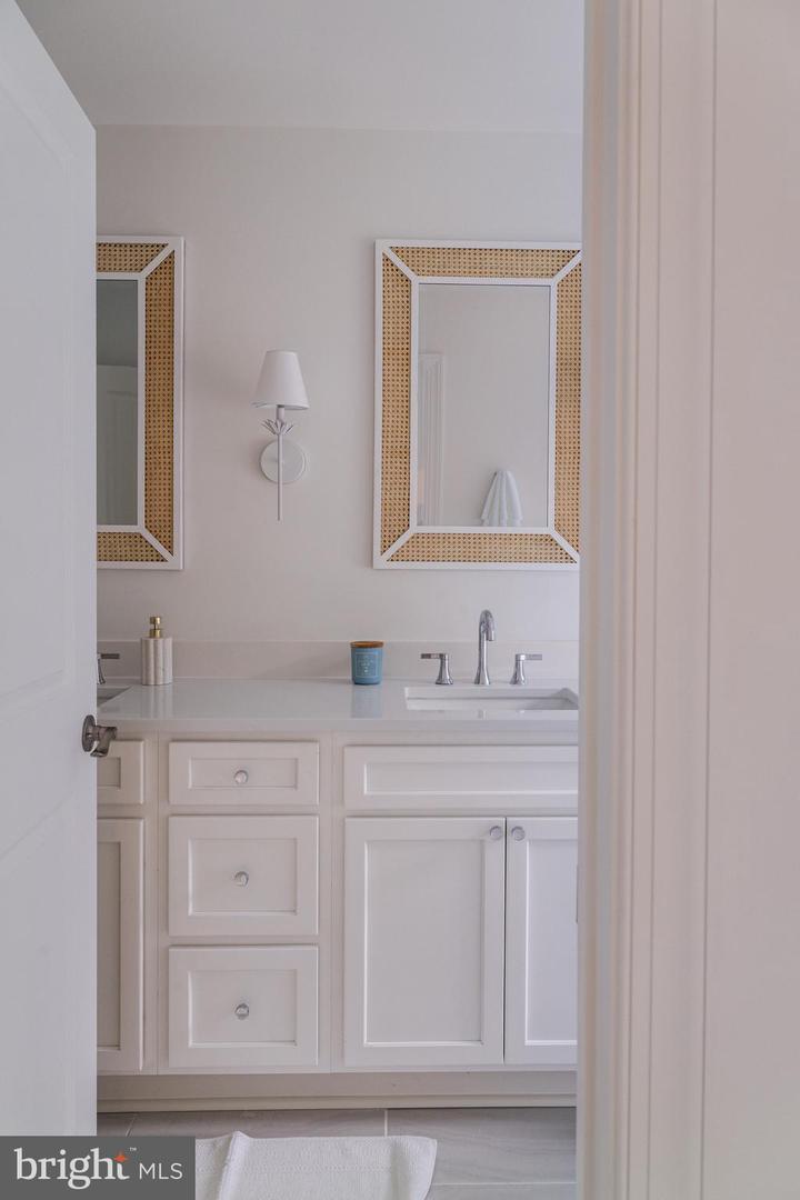 6469 SECOND ST, ALEXANDRIA, Virginia 22312, 4 Bedrooms Bedrooms, ,4 BathroomsBathrooms,Residential,For sale,6469 SECOND ST,VAFX2275276 MLS # VAFX2275276