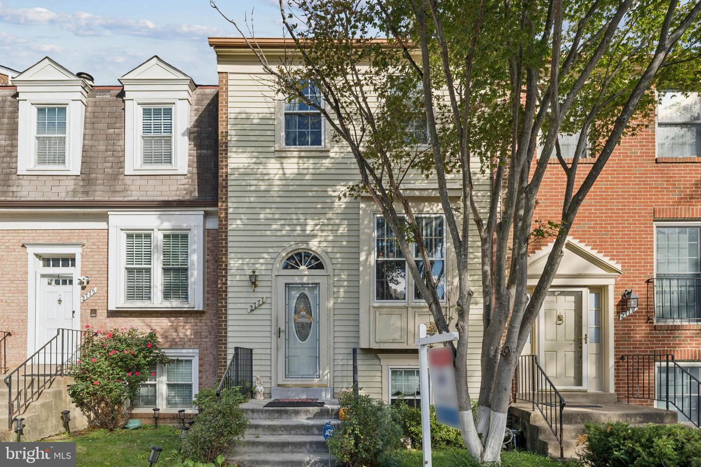 2777 GROVEMORE LN, VIENNA, Virginia 22180, 3 Bedrooms Bedrooms, ,1 BathroomBathrooms,Residential,For sale,2777 GROVEMORE LN,VAFX2275288 MLS # VAFX2275288