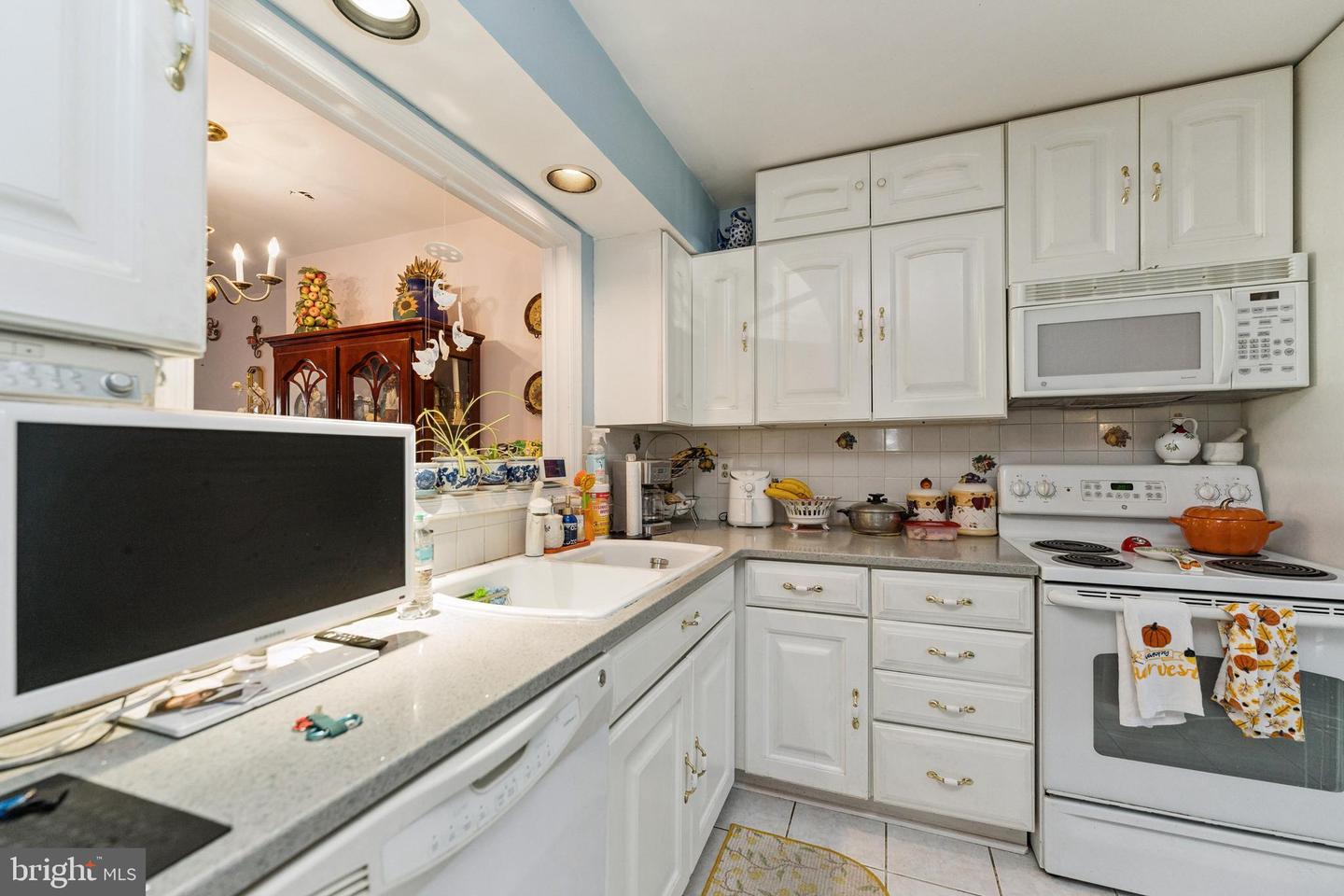 2777 GROVEMORE LN, VIENNA, Virginia 22180, 3 Bedrooms Bedrooms, ,1 BathroomBathrooms,Residential,For sale,2777 GROVEMORE LN,VAFX2275288 MLS # VAFX2275288