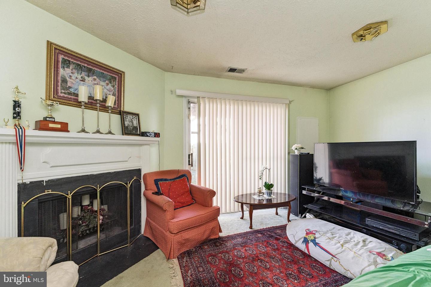 2777 GROVEMORE LN, VIENNA, Virginia 22180, 3 Bedrooms Bedrooms, ,1 BathroomBathrooms,Residential,For sale,2777 GROVEMORE LN,VAFX2275288 MLS # VAFX2275288