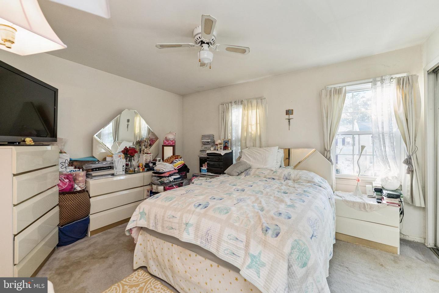 2777 GROVEMORE LN, VIENNA, Virginia 22180, 3 Bedrooms Bedrooms, ,1 BathroomBathrooms,Residential,For sale,2777 GROVEMORE LN,VAFX2275288 MLS # VAFX2275288
