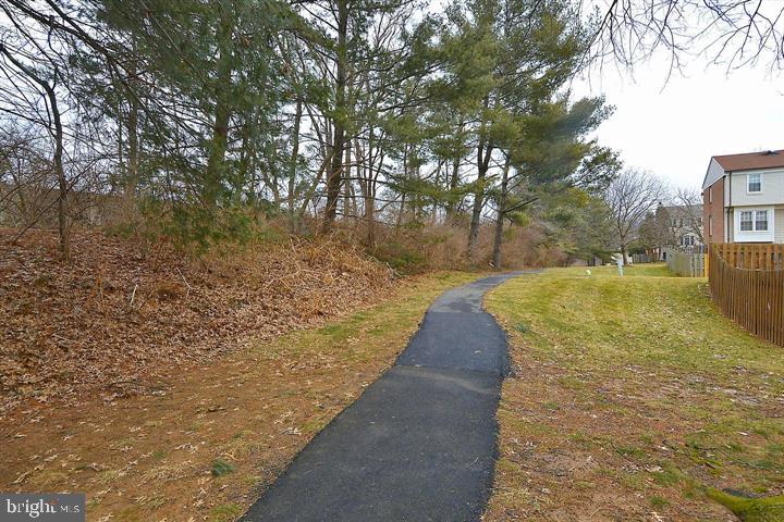2777 GROVEMORE LN, VIENNA, Virginia 22180, 3 Bedrooms Bedrooms, ,1 BathroomBathrooms,Residential,For sale,2777 GROVEMORE LN,VAFX2275288 MLS # VAFX2275288
