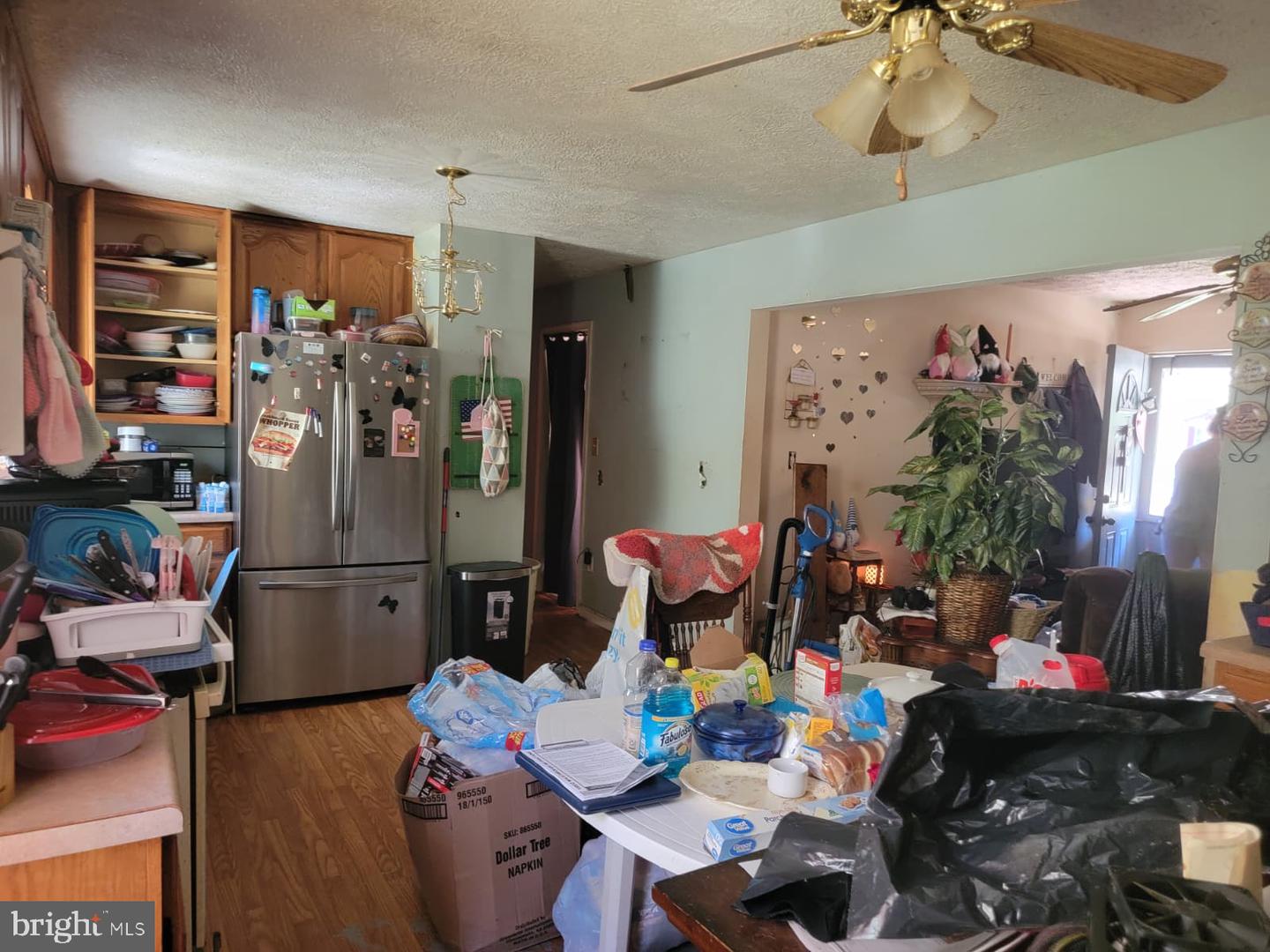 964 SOUTHLAND DR, MARTINSVILLE, Virginia 24112, 3 Bedrooms Bedrooms, 5 Rooms Rooms,1 BathroomBathrooms,Residential,For sale,964 SOUTHLAND DR,VAHE2000038 MLS # VAHE2000038