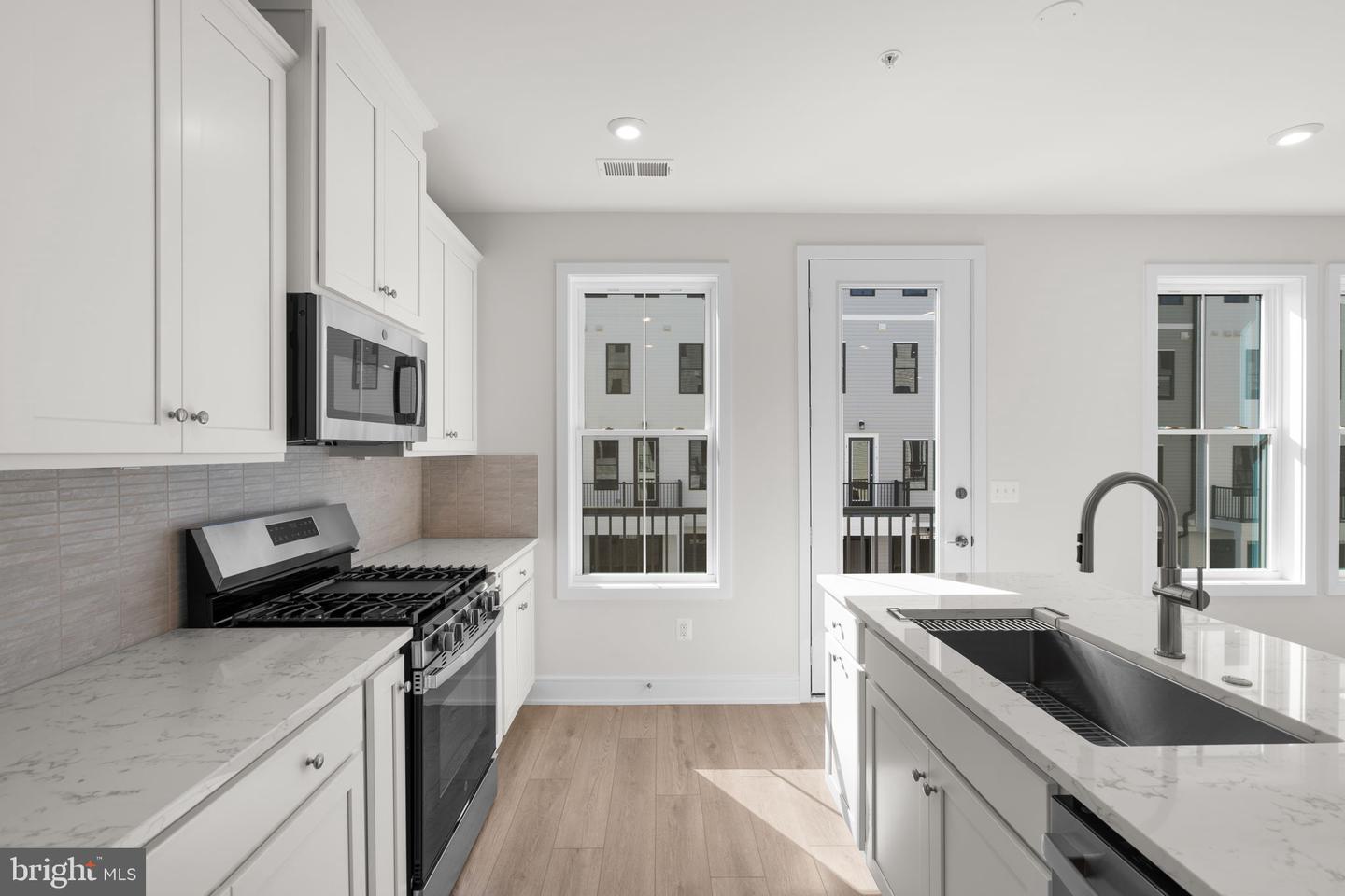 21744 DOLLIS HILL TER, BROADLANDS, Virginia 20148, 3 Bedrooms Bedrooms, ,2 BathroomsBathrooms,Residential,For sale,21744 DOLLIS HILL TER,VALO2109298 MLS # VALO2109298