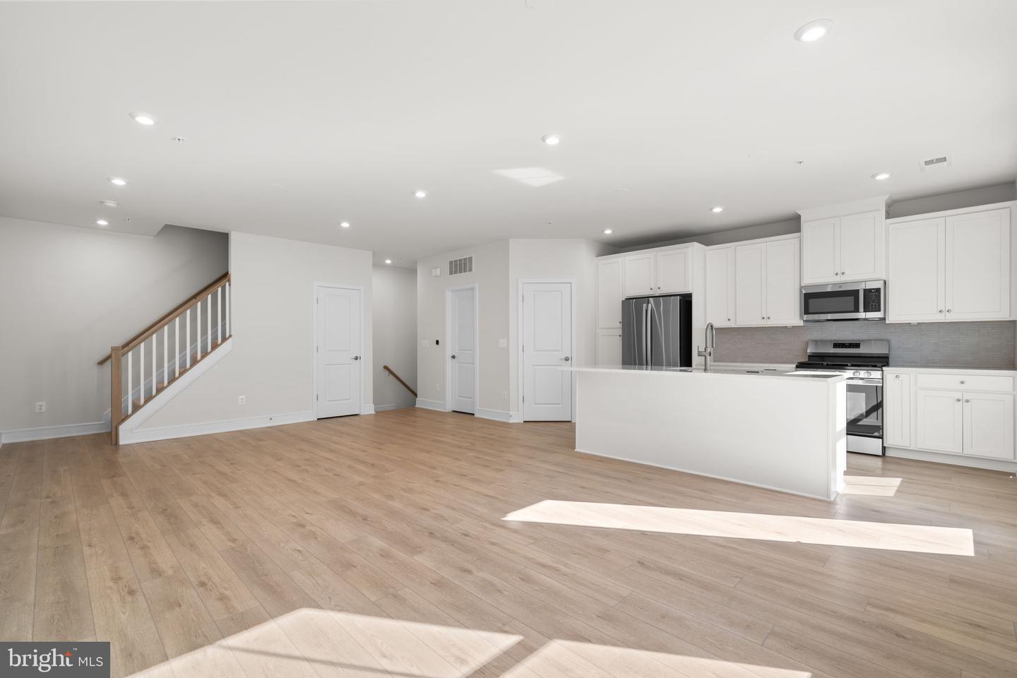 21744 DOLLIS HILL TER, BROADLANDS, Virginia 20148, 3 Bedrooms Bedrooms, ,2 BathroomsBathrooms,Residential,For sale,21744 DOLLIS HILL TER,VALO2109298 MLS # VALO2109298