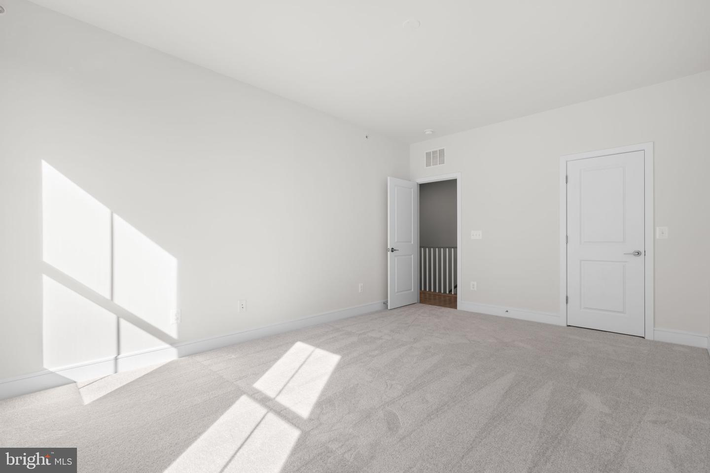 21744 DOLLIS HILL TER, BROADLANDS, Virginia 20148, 3 Bedrooms Bedrooms, ,2 BathroomsBathrooms,Residential,For sale,21744 DOLLIS HILL TER,VALO2109298 MLS # VALO2109298