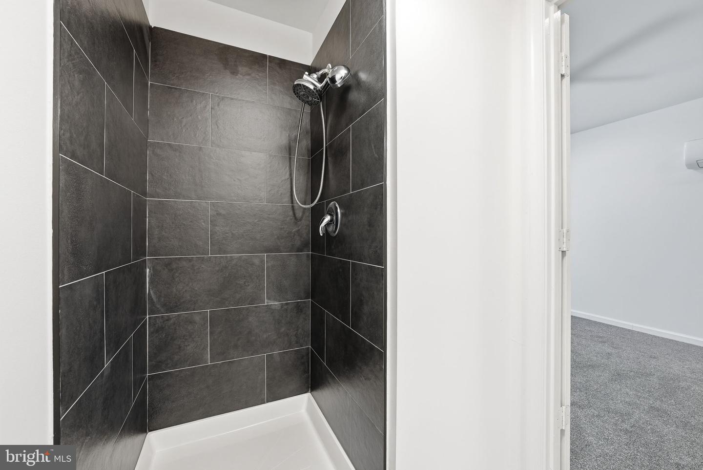 4614 B ST SE, WASHINGTON, District Of Columbia 20019, 3 Bedrooms Bedrooms, ,2 BathroomsBathrooms,Residential,For sale,4614 B ST SE,DCDC2227866 MLS # DCDC2227866