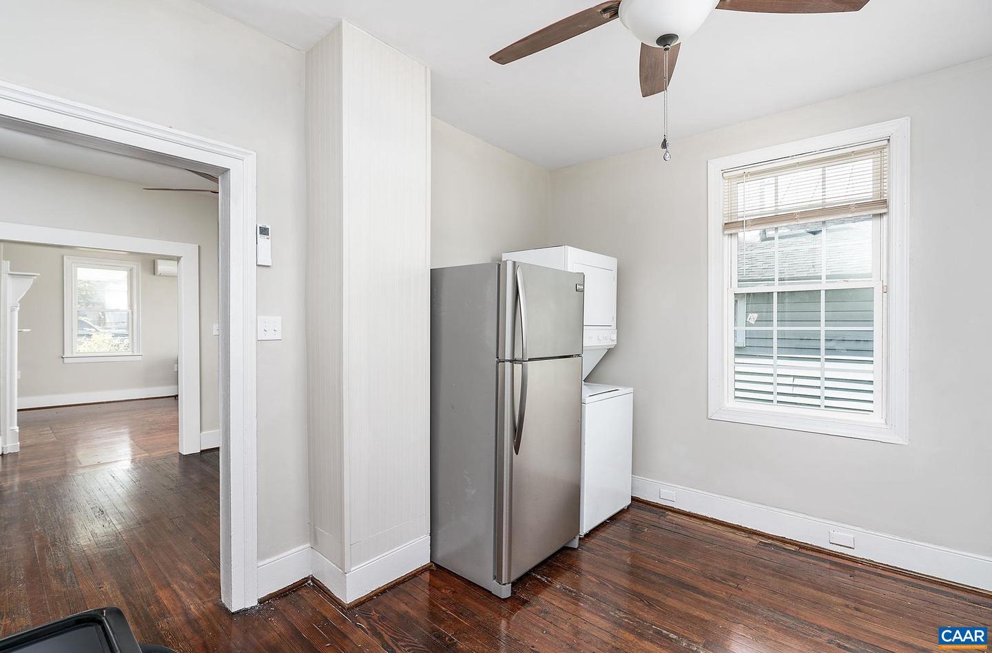 9 E LIBERTY ST, STAUNTON, Virginia 24401, 3 Bedrooms Bedrooms, ,1 BathroomBathrooms,Residential,For sale,9 E LIBERTY ST,670191 MLS # 670191
