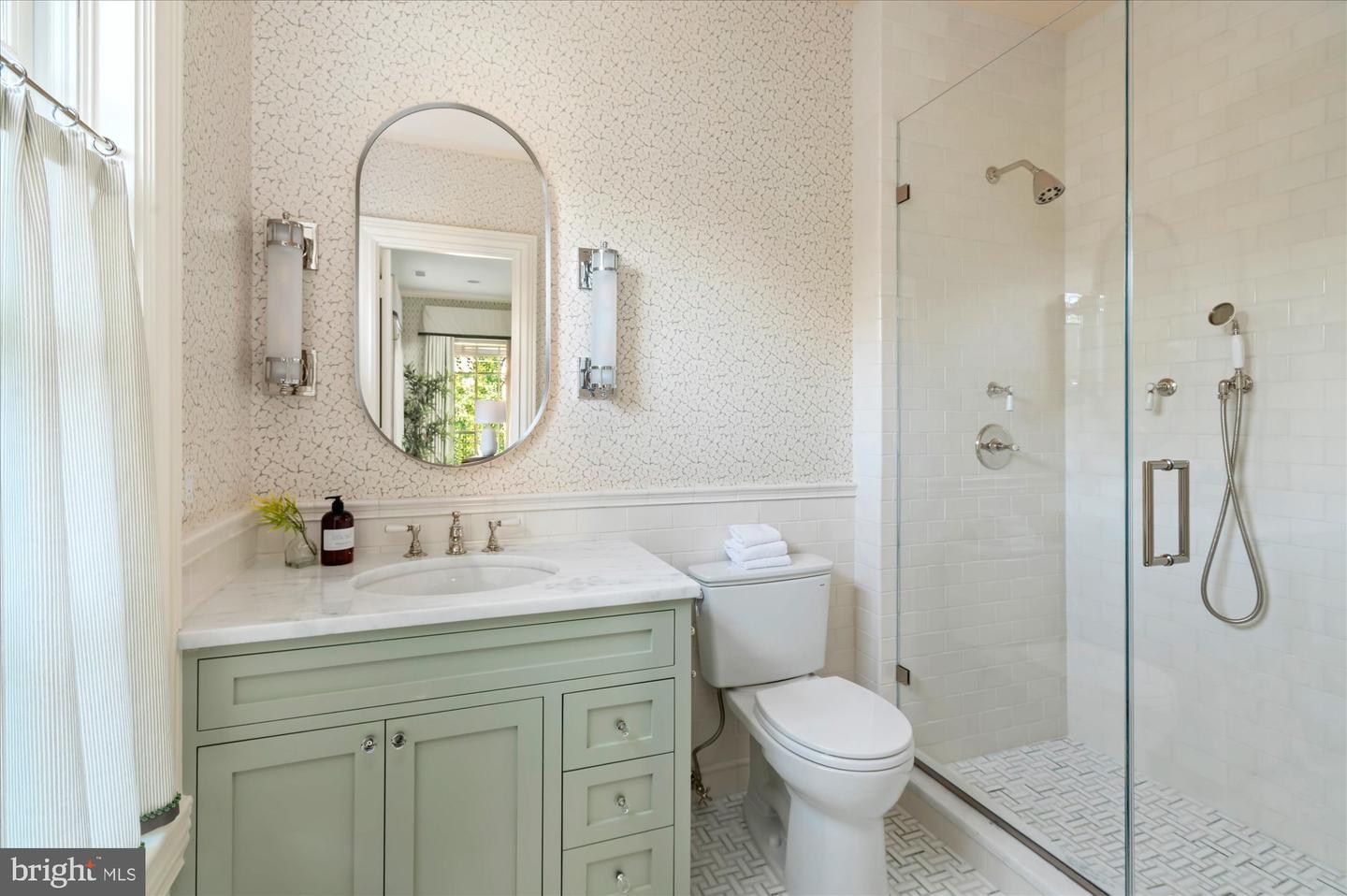 2950 CHAIN BRIDGE RD NW, WASHINGTON, District Of Columbia 20016, 6 Bedrooms Bedrooms, ,7 BathroomsBathrooms,Residential,For sale,2950 CHAIN BRIDGE RD NW,DCDC2227966 MLS # DCDC2227966