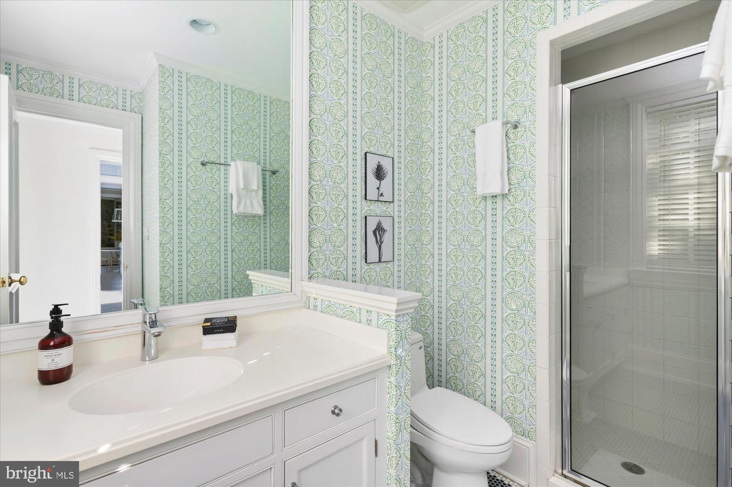 2950 CHAIN BRIDGE RD NW, WASHINGTON, District Of Columbia 20016, 6 Bedrooms Bedrooms, ,7 BathroomsBathrooms,Residential,For sale,2950 CHAIN BRIDGE RD NW,DCDC2227966 MLS # DCDC2227966
