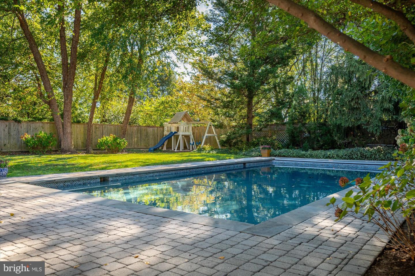 2950 CHAIN BRIDGE RD NW, WASHINGTON, District Of Columbia 20016, 6 Bedrooms Bedrooms, ,7 BathroomsBathrooms,Residential,For sale,2950 CHAIN BRIDGE RD NW,DCDC2227966 MLS # DCDC2227966