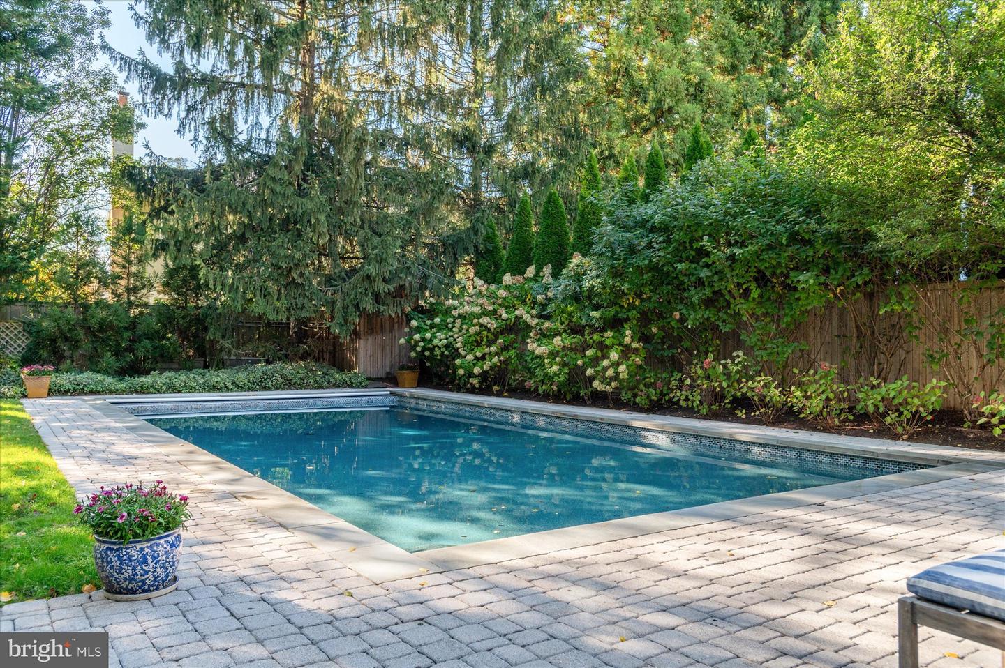 2950 CHAIN BRIDGE RD NW, WASHINGTON, District Of Columbia 20016, 6 Bedrooms Bedrooms, ,7 BathroomsBathrooms,Residential,For sale,2950 CHAIN BRIDGE RD NW,DCDC2227966 MLS # DCDC2227966