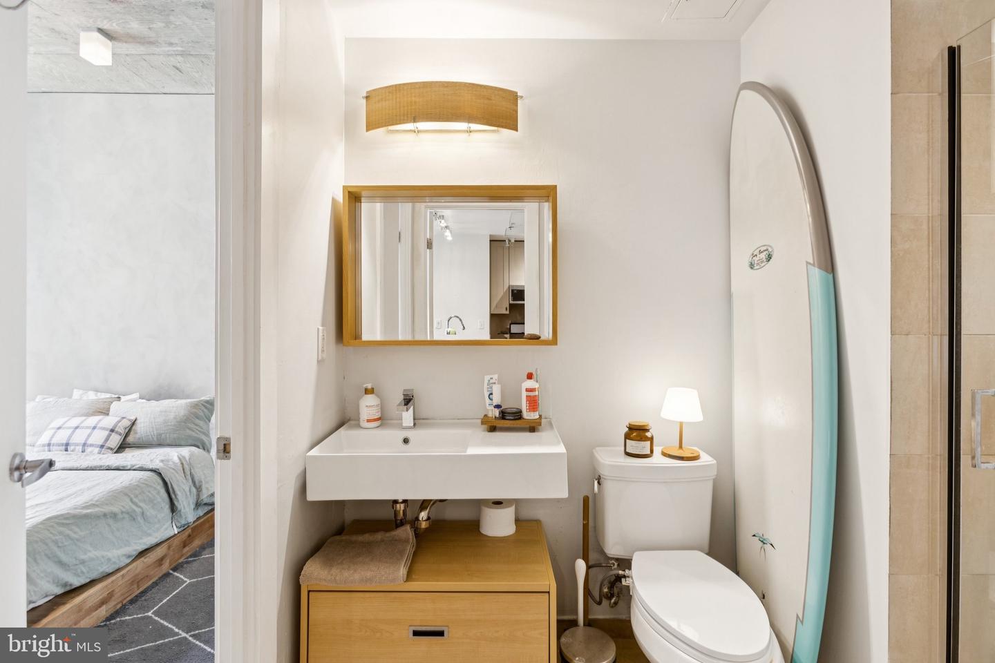 301 MASSACHUSETTS AVE NW #606, WASHINGTON, District Of Columbia 20001, 1 Bedroom Bedrooms, ,1 BathroomBathrooms,Residential,For sale,301 MASSACHUSETTS AVE NW #606,DCDC2227974 MLS # DCDC2227974