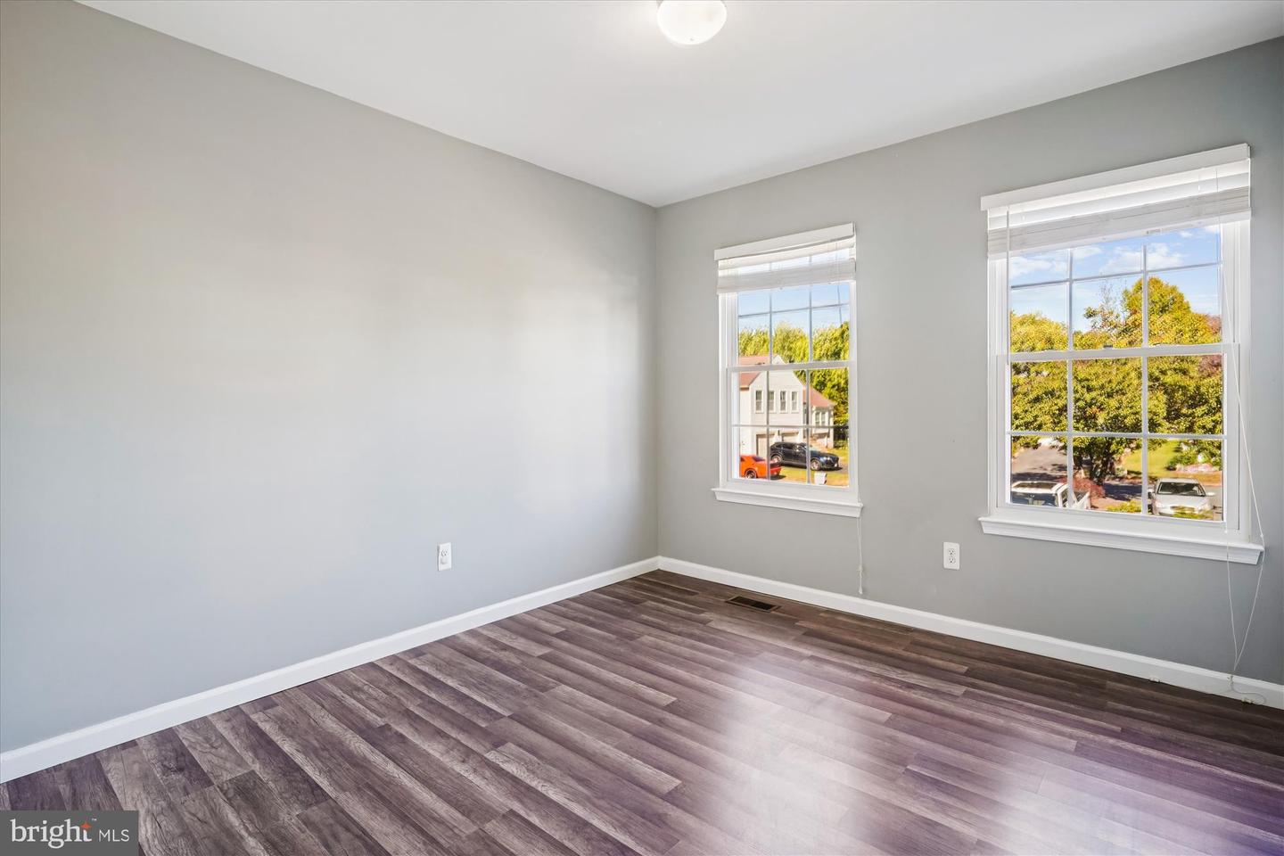 10138 FOREST HILL CIR, MANASSAS, Virginia 20110, 4 Bedrooms Bedrooms, ,3 BathroomsBathrooms,Residential,For sale,10138 FOREST HILL CIR,VAMN2009536 MLS # VAMN2009536