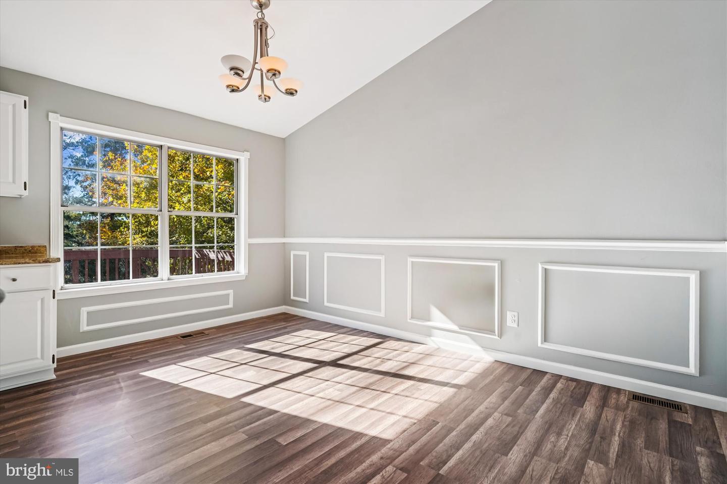 10138 FOREST HILL CIR, MANASSAS, Virginia 20110, 4 Bedrooms Bedrooms, ,3 BathroomsBathrooms,Residential,For sale,10138 FOREST HILL CIR,VAMN2009536 MLS # VAMN2009536