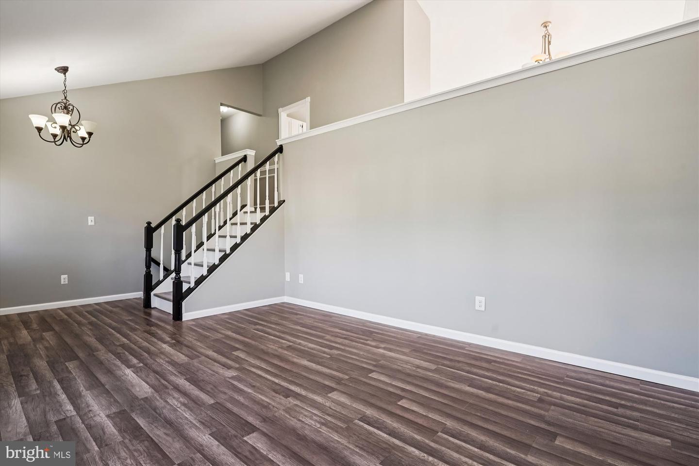 10138 FOREST HILL CIR, MANASSAS, Virginia 20110, 4 Bedrooms Bedrooms, ,3 BathroomsBathrooms,Residential,For sale,10138 FOREST HILL CIR,VAMN2009536 MLS # VAMN2009536