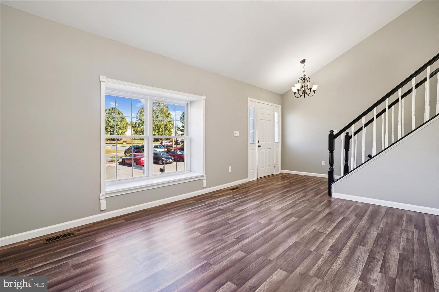10138 FOREST HILL CIR, MANASSAS, Virginia 20110, 4 Bedrooms Bedrooms, ,3 BathroomsBathrooms,Residential,For sale,10138 FOREST HILL CIR,VAMN2009536 MLS # VAMN2009536
