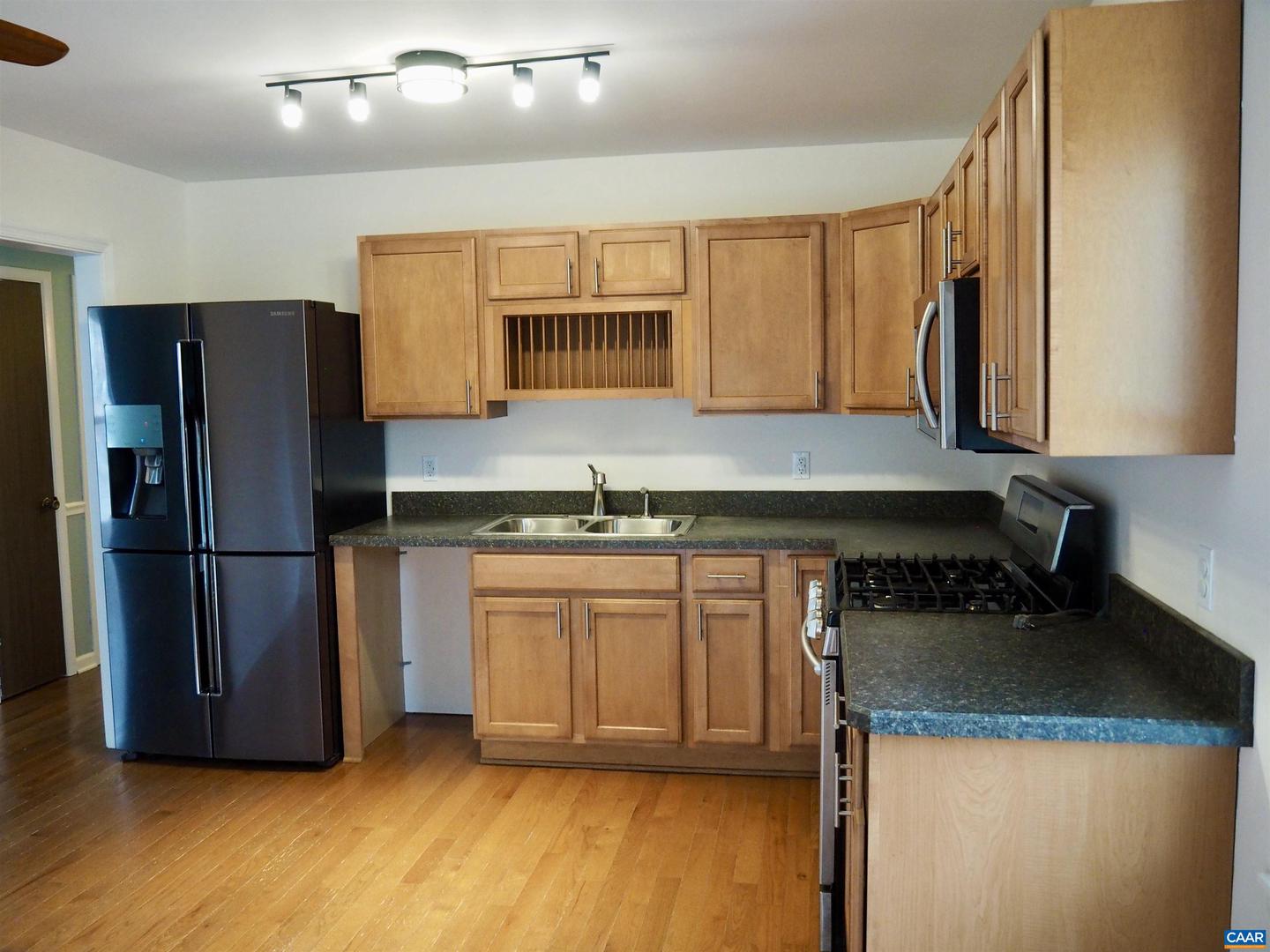 4646 WOODS EDGE RD, TROY, Virginia 22974, 3 Bedrooms Bedrooms, ,1 BathroomBathrooms,Residential,For sale,4646 WOODS EDGE RD,662768 MLS # 662768