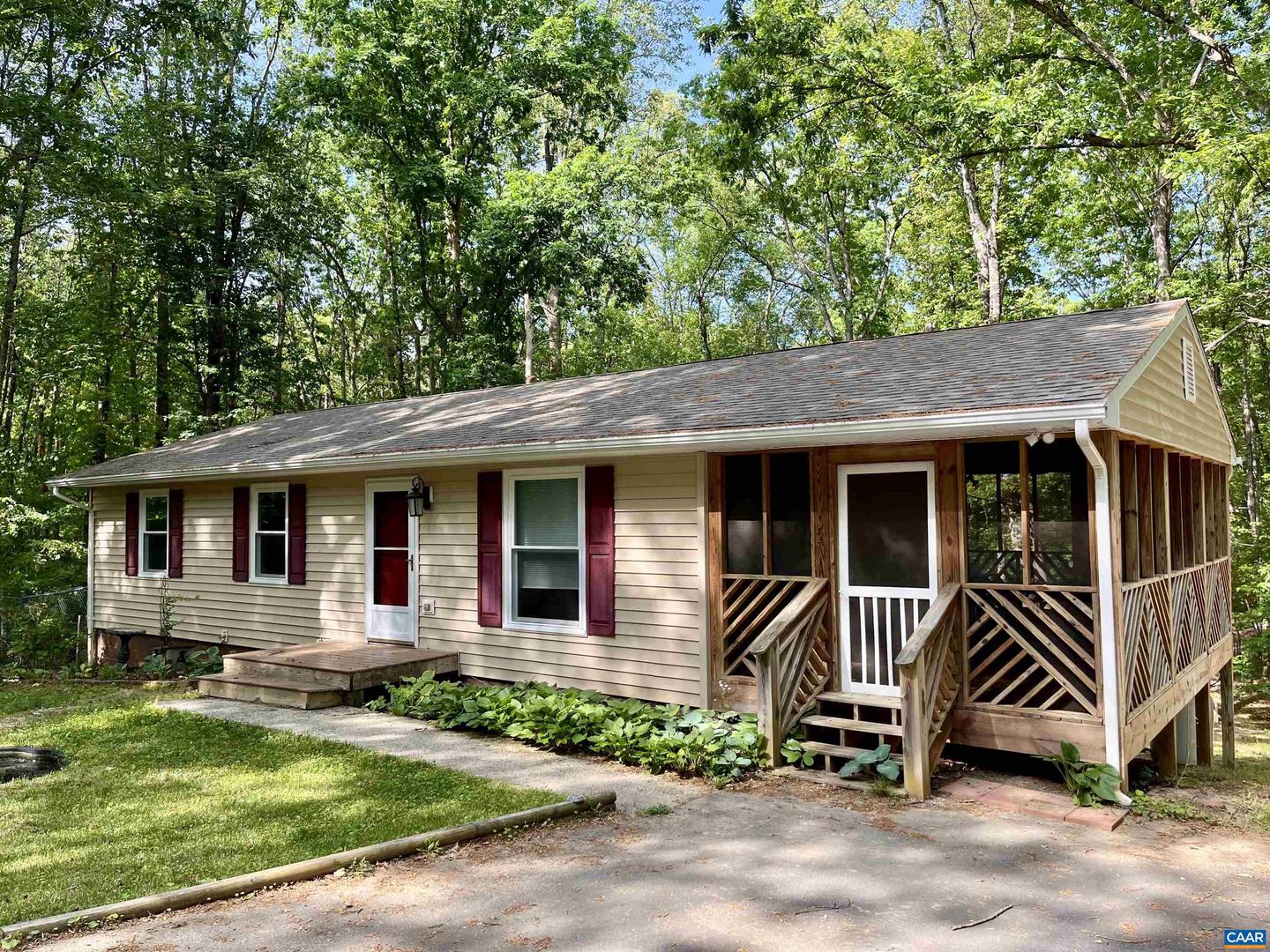 4646 WOODS EDGE RD, TROY, Virginia 22974, 3 Bedrooms Bedrooms, ,1 BathroomBathrooms,Residential,For sale,4646 WOODS EDGE RD,662768 MLS # 662768