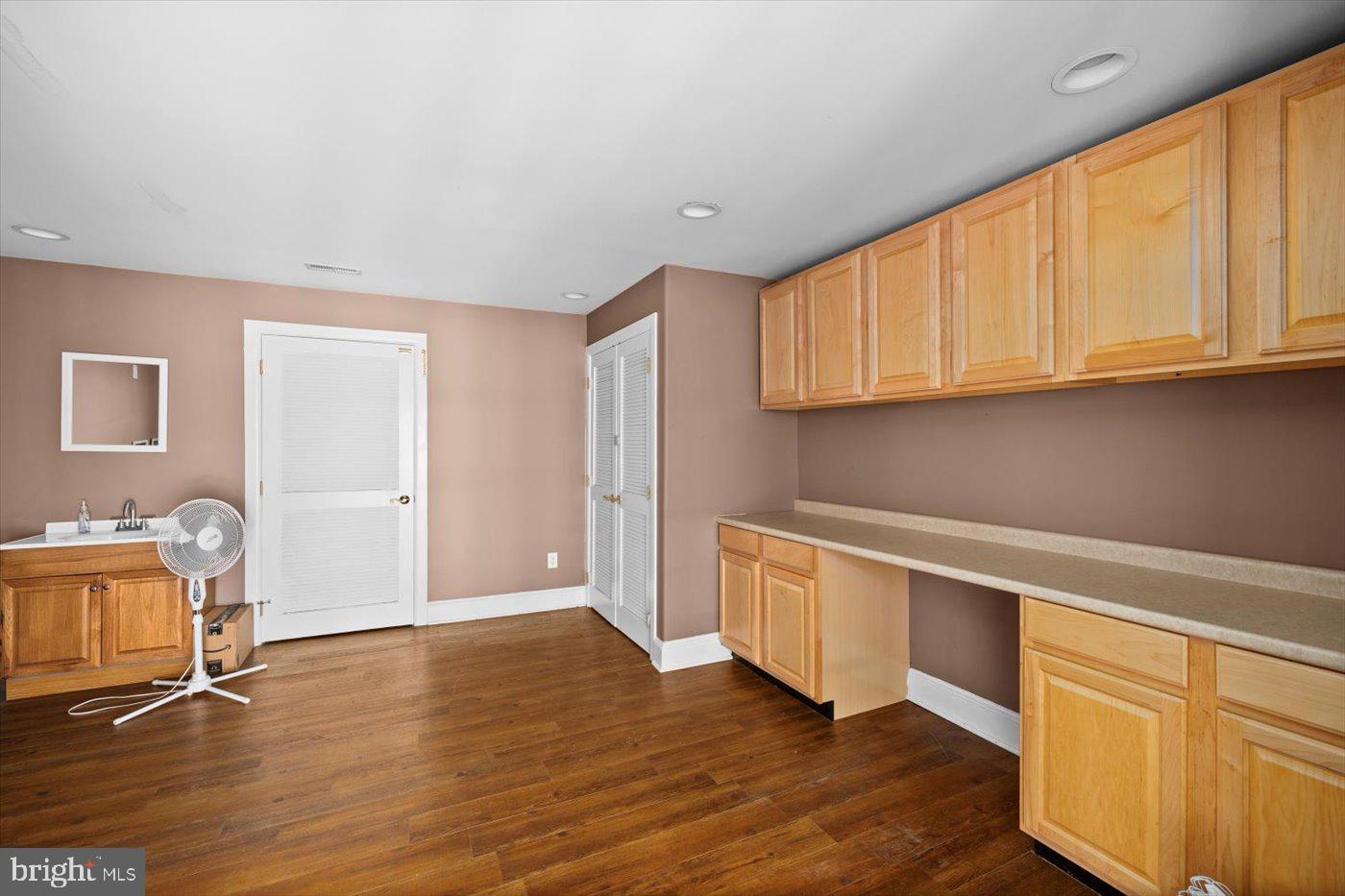 6902 TOWER OF LONDON DR, FREDERICKSBURG, Virginia 22407, 6 Bedrooms Bedrooms, ,5 BathroomsBathrooms,Residential,For sale,6902 TOWER OF LONDON DR,VASP2036404 MLS # VASP2036404