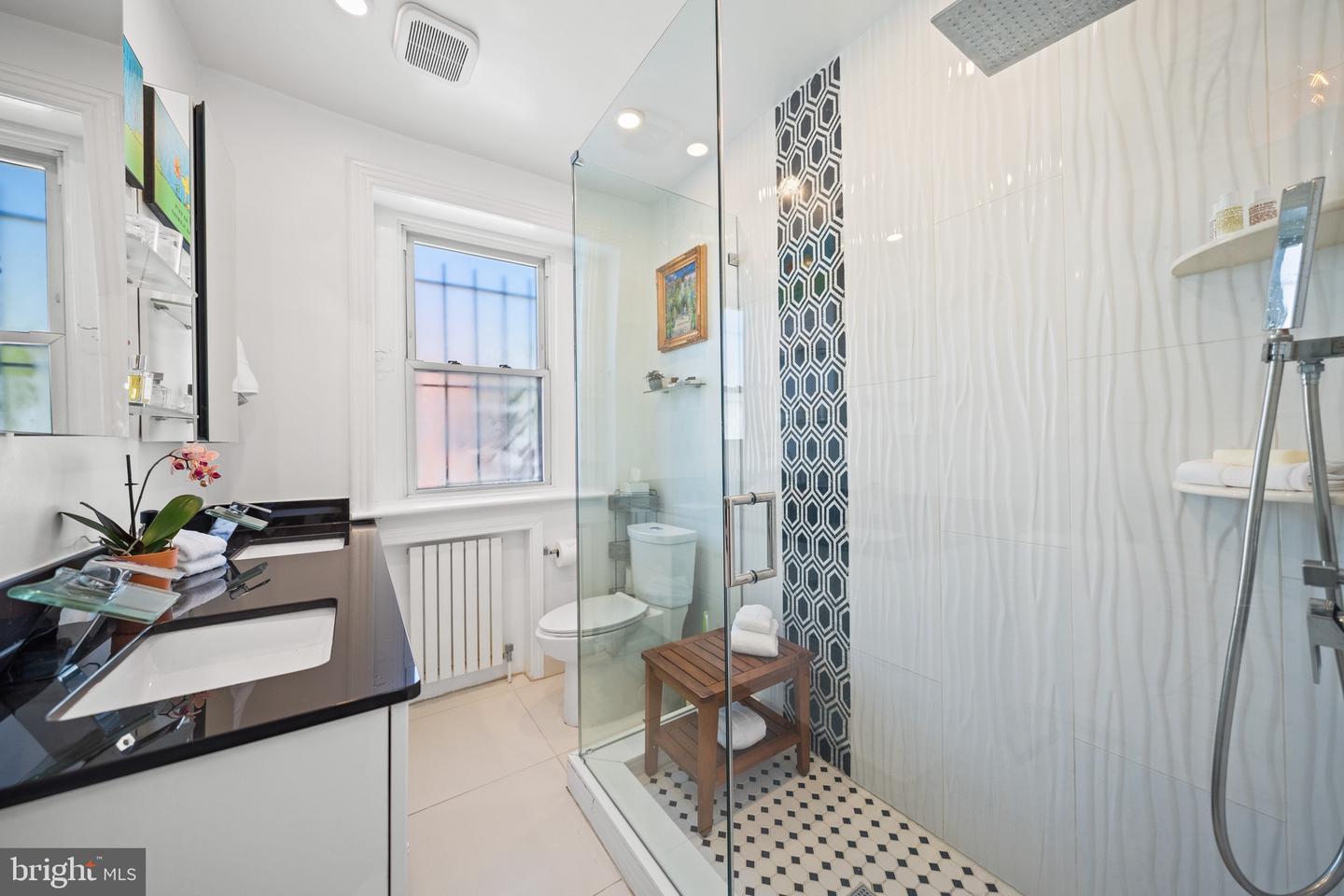 1823 RIGGS PL NW #2, WASHINGTON, District Of Columbia 20009, 3 Bedrooms Bedrooms, ,2 BathroomsBathrooms,Residential,For sale,1823 RIGGS PL NW #2,DCDC2224258 MLS # DCDC2224258