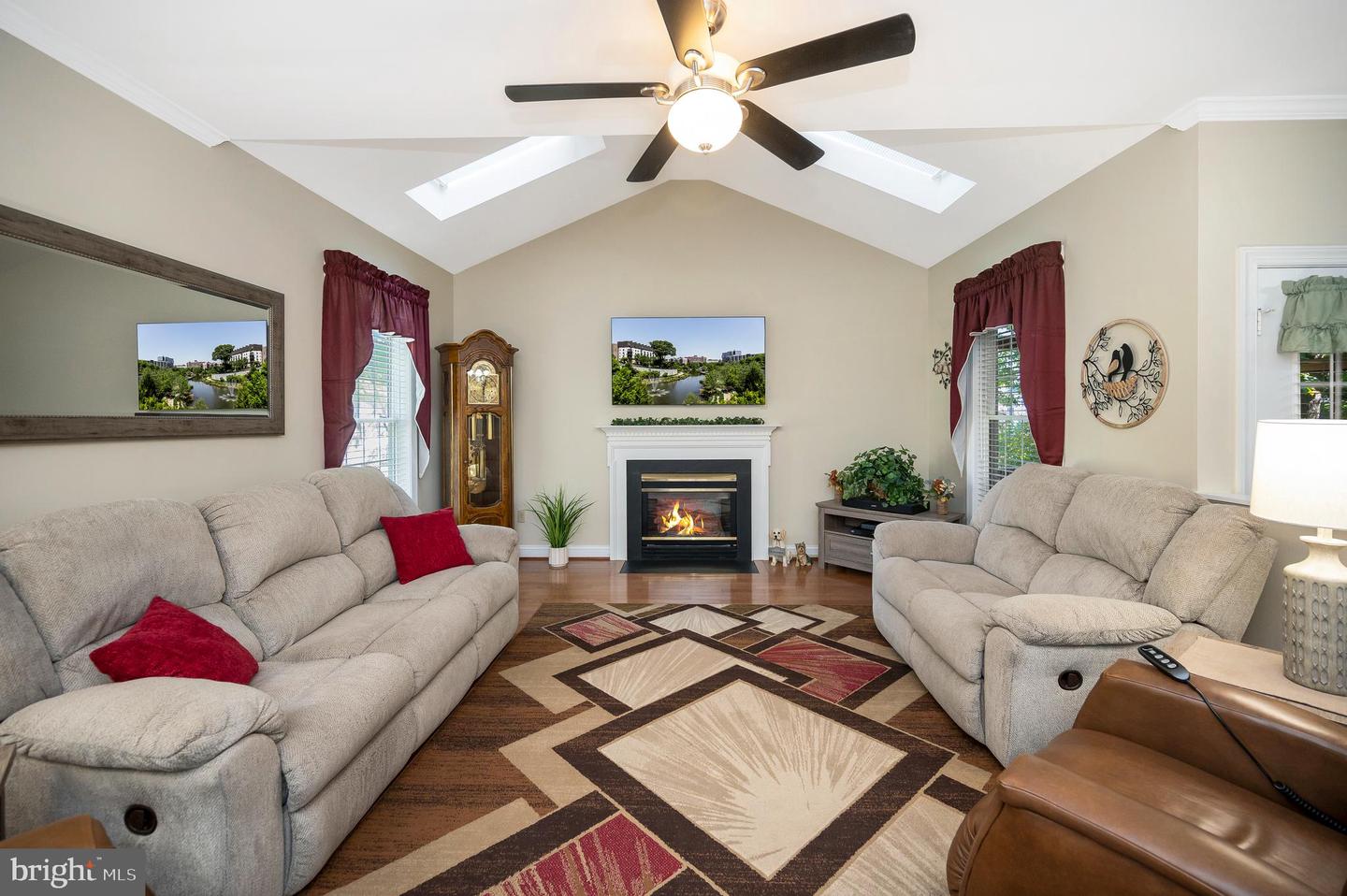 10219 COLECHESTER ST, FREDERICKSBURG, Virginia 22408, 5 Bedrooms Bedrooms, ,3 BathroomsBathrooms,Residential,For sale,10219 COLECHESTER ST,VASP2036588 MLS # VASP2036588 10219 COLECHESTER ST, FREDERICKSBURG, Virginia 22408, 5 Bedrooms Bedrooms, ,3 BathroomsBathrooms,Residential,For sale,10219 COLECHESTER ST,VASP2036588 MLS # VASP2036588