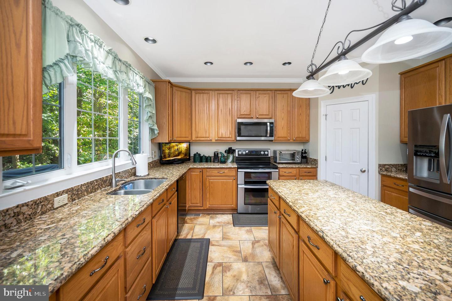 10219 COLECHESTER ST, FREDERICKSBURG, Virginia 22408, 5 Bedrooms Bedrooms, ,3 BathroomsBathrooms,Residential,For sale,10219 COLECHESTER ST,VASP2036588 MLS # VASP2036588 10219 COLECHESTER ST, FREDERICKSBURG, Virginia 22408, 5 Bedrooms Bedrooms, ,3 BathroomsBathrooms,Residential,For sale,10219 COLECHESTER ST,VASP2036588 MLS # VASP2036588