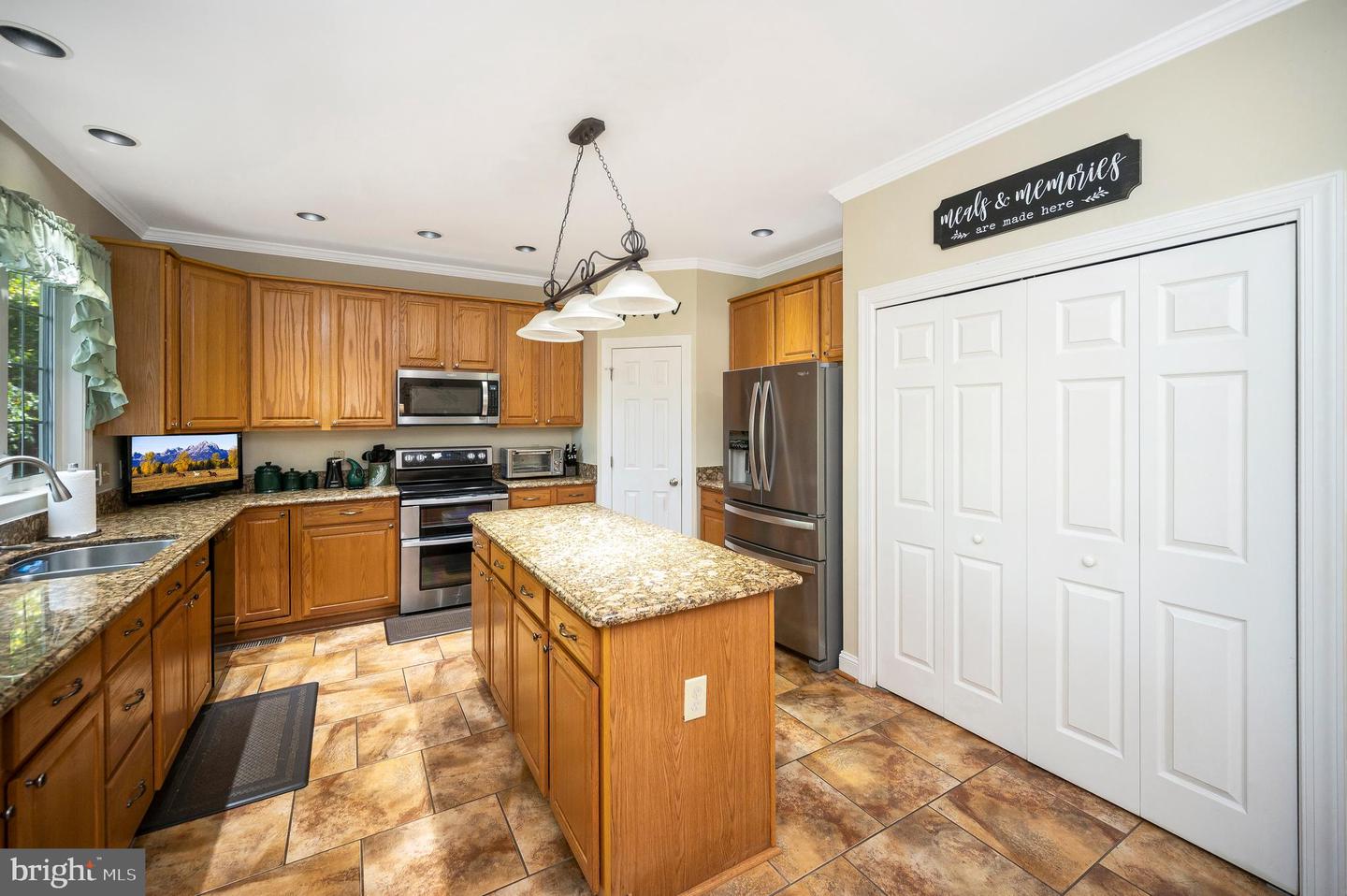 10219 COLECHESTER ST, FREDERICKSBURG, Virginia 22408, 5 Bedrooms Bedrooms, ,3 BathroomsBathrooms,Residential,For sale,10219 COLECHESTER ST,VASP2036588 MLS # VASP2036588 10219 COLECHESTER ST, FREDERICKSBURG, Virginia 22408, 5 Bedrooms Bedrooms, ,3 BathroomsBathrooms,Residential,For sale,10219 COLECHESTER ST,VASP2036588 MLS # VASP2036588