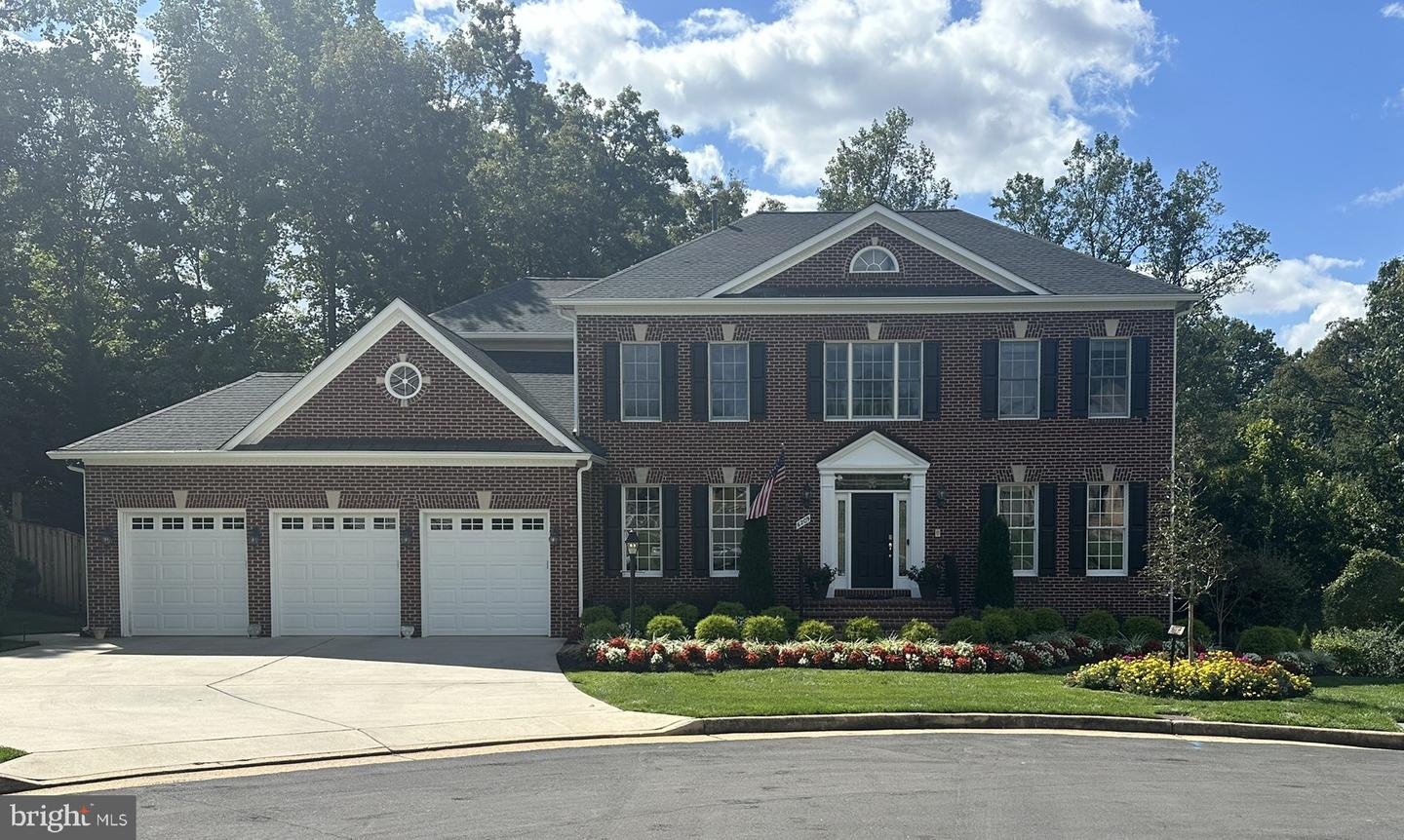 6209 WATERLILY CT, ALEXANDRIA, Virginia 22310, 5 Bedrooms Bedrooms, ,4 BathroomsBathrooms,Residential,For sale,6209 WATERLILY CT,VAFX2272876 MLS # VAFX2272876
