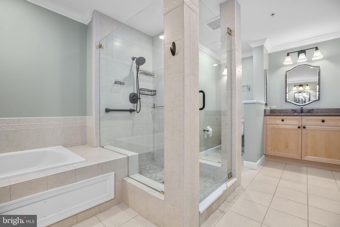 485 HARBOR SIDE ST #703, WOODBRIDGE, Virginia 22191, 2 Bedrooms Bedrooms, ,2 BathroomsBathrooms,Residential,For sale,485 HARBOR SIDE ST #703,VAPW2105450 MLS # VAPW2105450