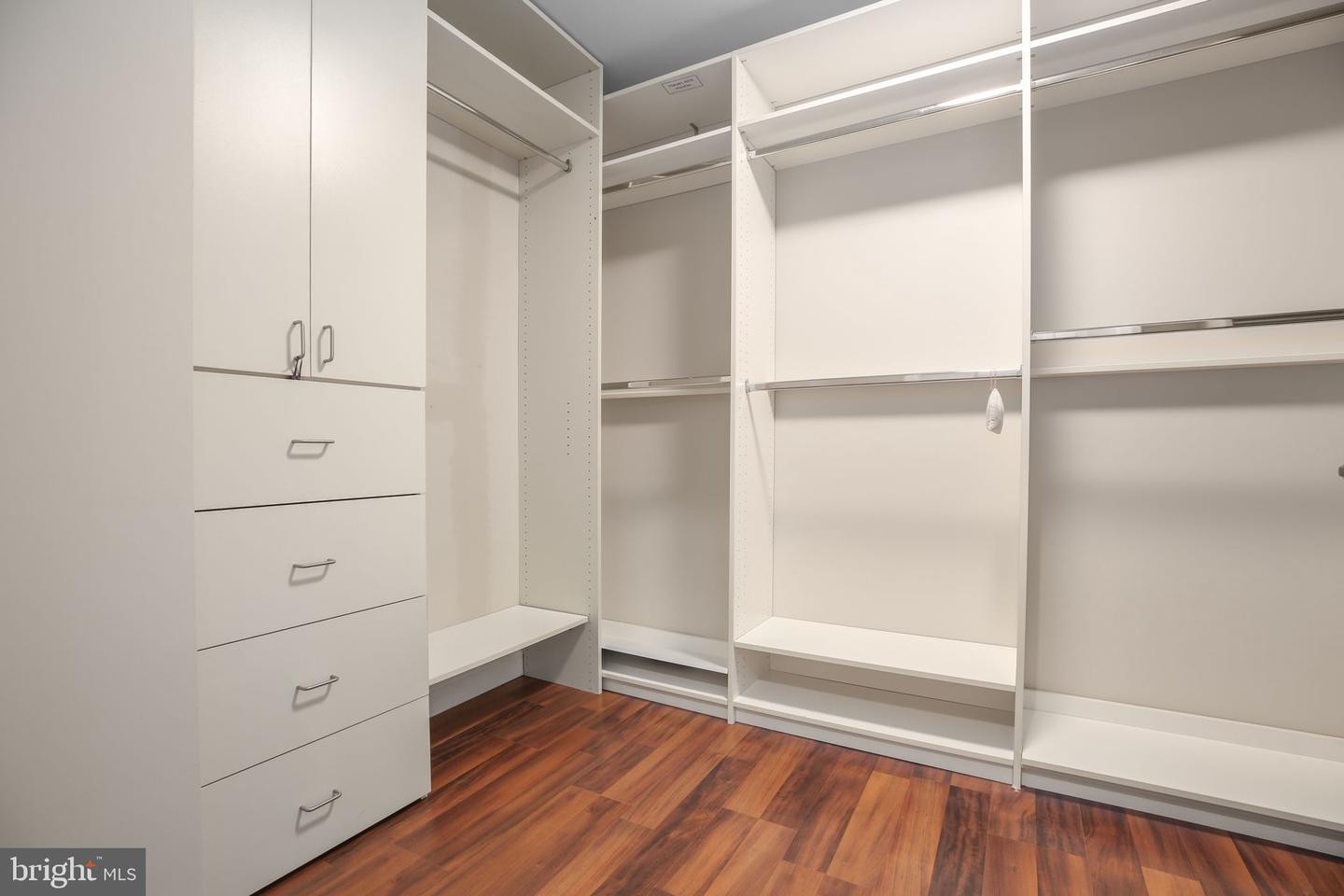 485 HARBOR SIDE ST #703, WOODBRIDGE, Virginia 22191, 2 Bedrooms Bedrooms, ,2 BathroomsBathrooms,Residential,For sale,485 HARBOR SIDE ST #703,VAPW2105450 MLS # VAPW2105450