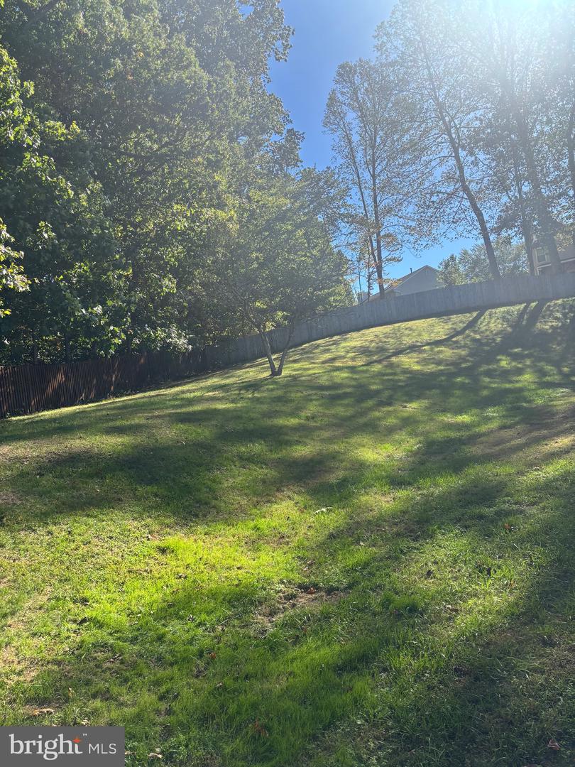 38 WOODS EDGE CT, STAFFORD, Virginia 22554, 3 Bedrooms Bedrooms, ,2 BathroomsBathrooms,Residential,For sale,38 WOODS EDGE CT,VAST2043430 MLS # VAST2043430