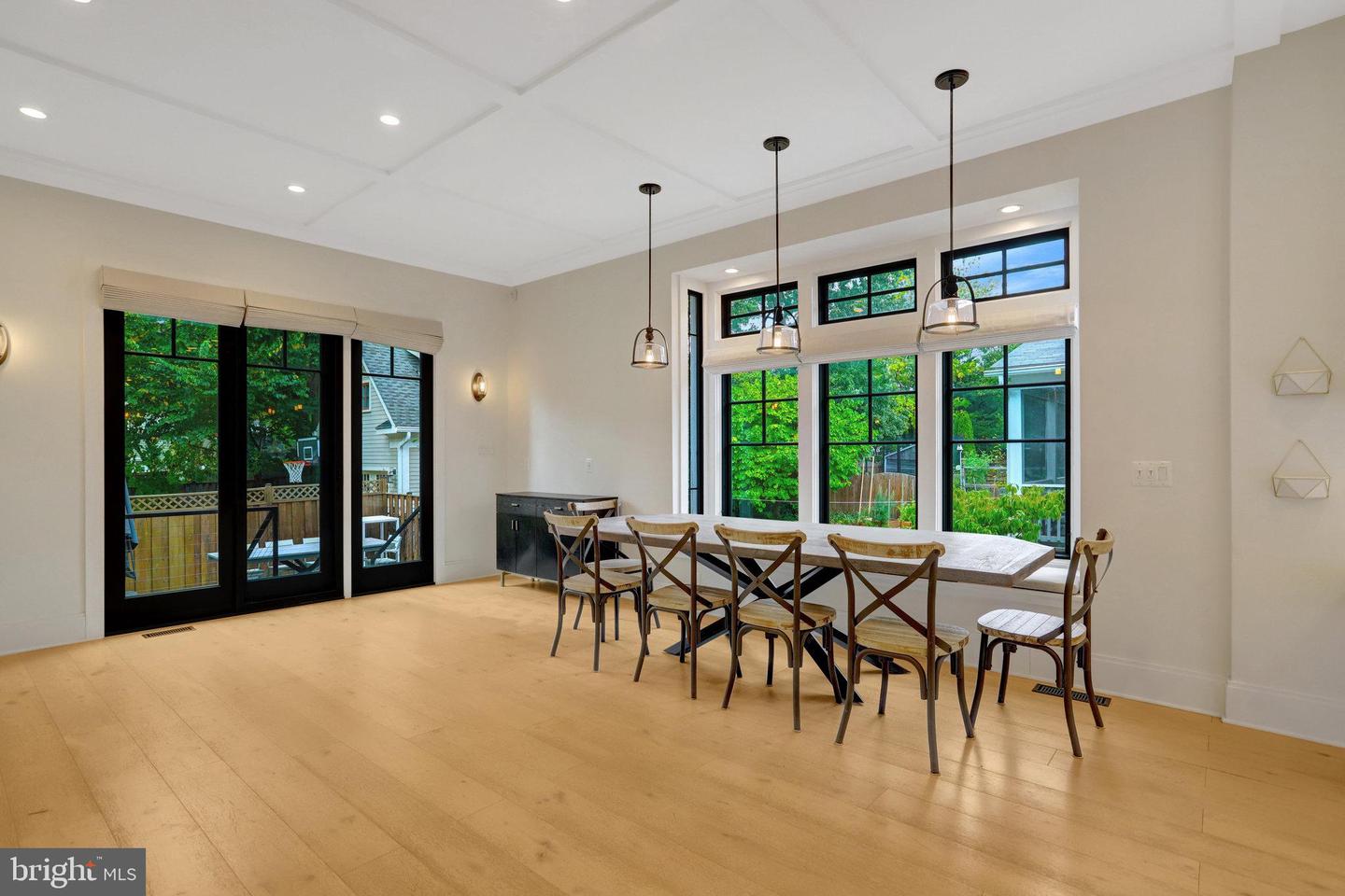 710 N HIGHLAND ST, ARLINGTON, Virginia 22201, 5 Bedrooms Bedrooms, 19 Rooms Rooms,4 BathroomsBathrooms,Residential,For sale,710 N HIGHLAND ST,VAAR2064870 MLS # VAAR2064870