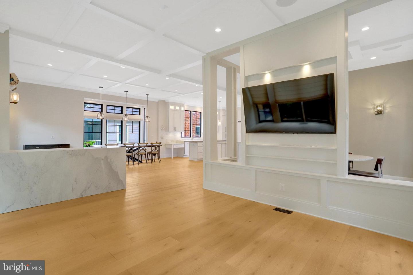710 N HIGHLAND ST, ARLINGTON, Virginia 22201, 5 Bedrooms Bedrooms, 19 Rooms Rooms,4 BathroomsBathrooms,Residential,For sale,710 N HIGHLAND ST,VAAR2064870 MLS # VAAR2064870